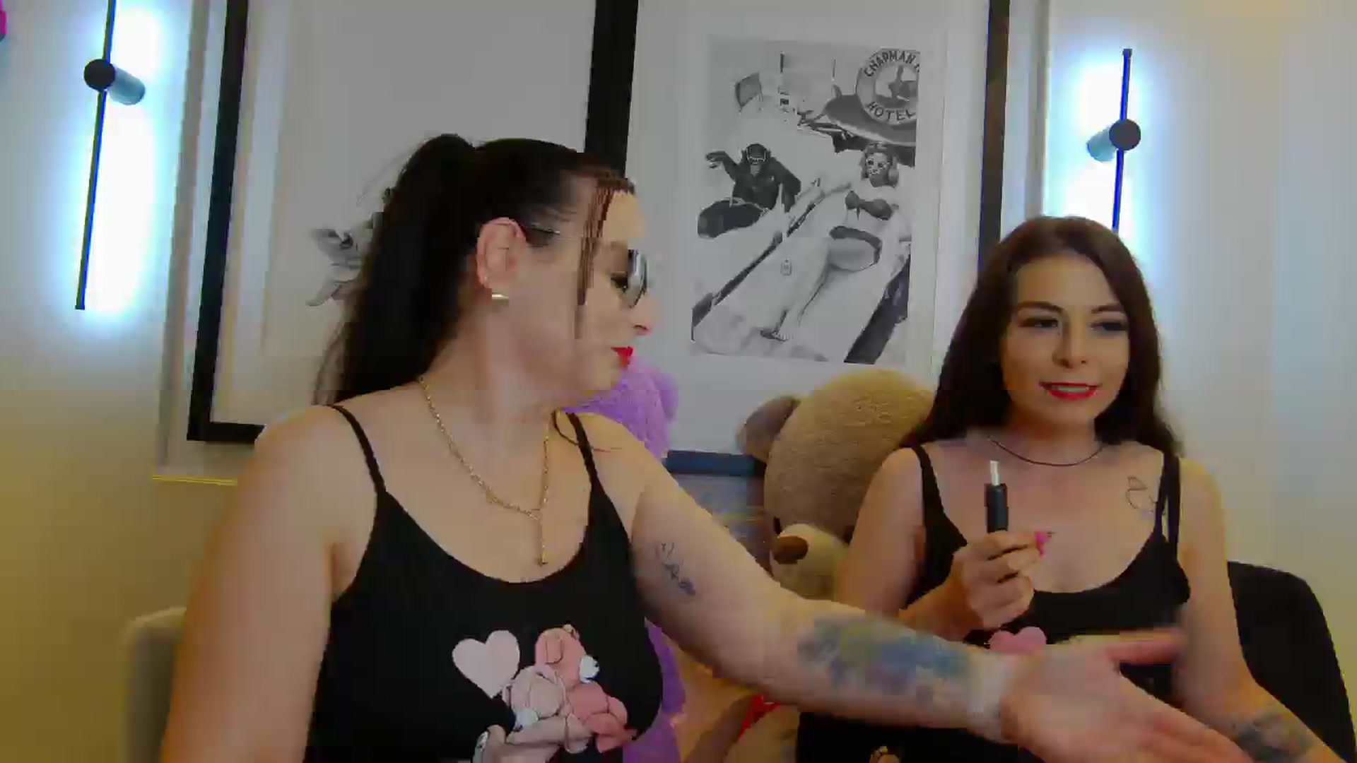 Gallery image thumbnail from DiamondStar_'s myfreecams stream on, 05/10/2025, 22:55 image 2 of 20