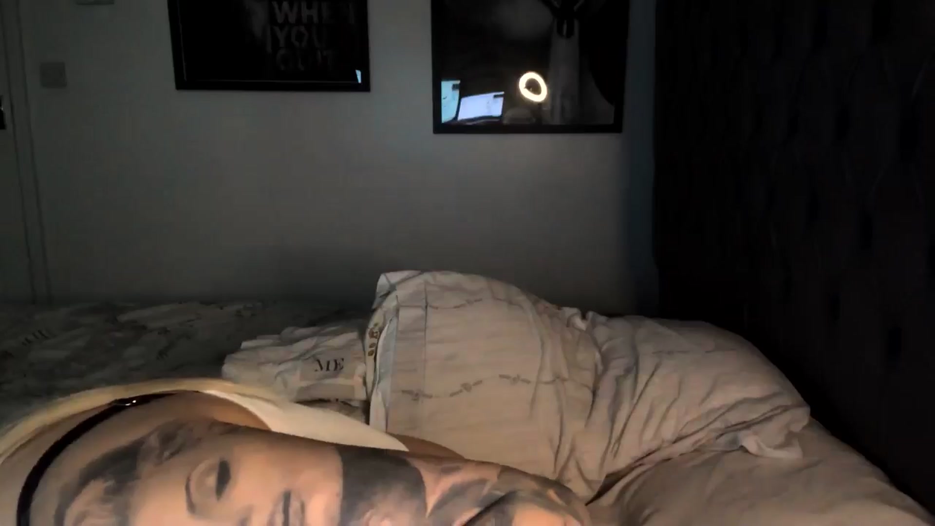 Gallery image thumbnail from DiamondXOXO's myfreecams stream on, 06/24/2024, 09:10 image 16 of 20
