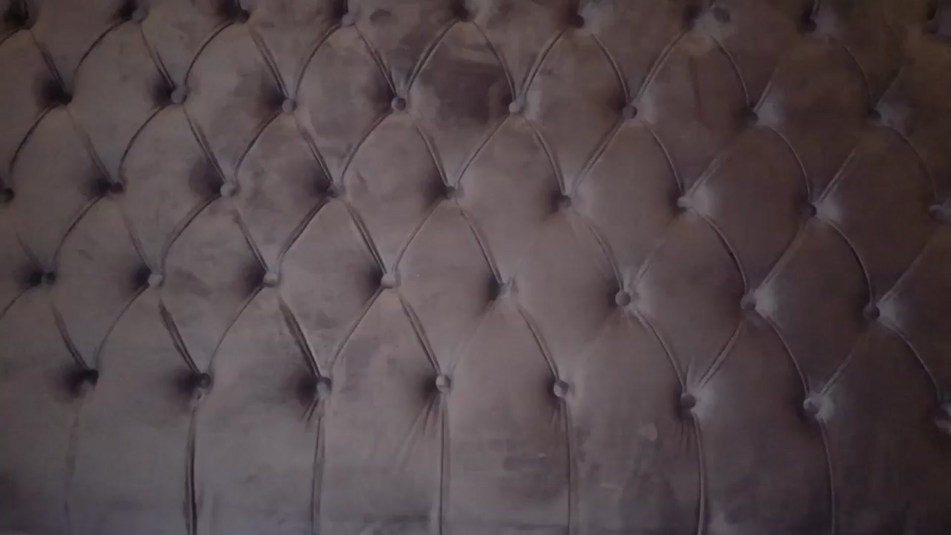 Gallery image thumbnail from DiamondXOXO's myfreecams stream on, 12/17/2024, 13:23 image 10 of 20