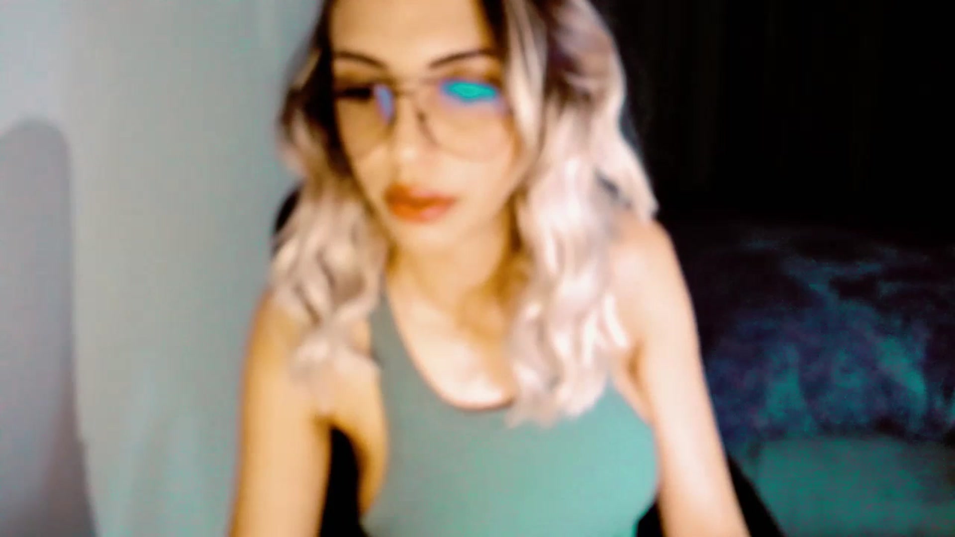 Gallery image thumbnail from Diamondblack5's myfreecams stream on, 06/24/2023, 21:58 image 15 of 20