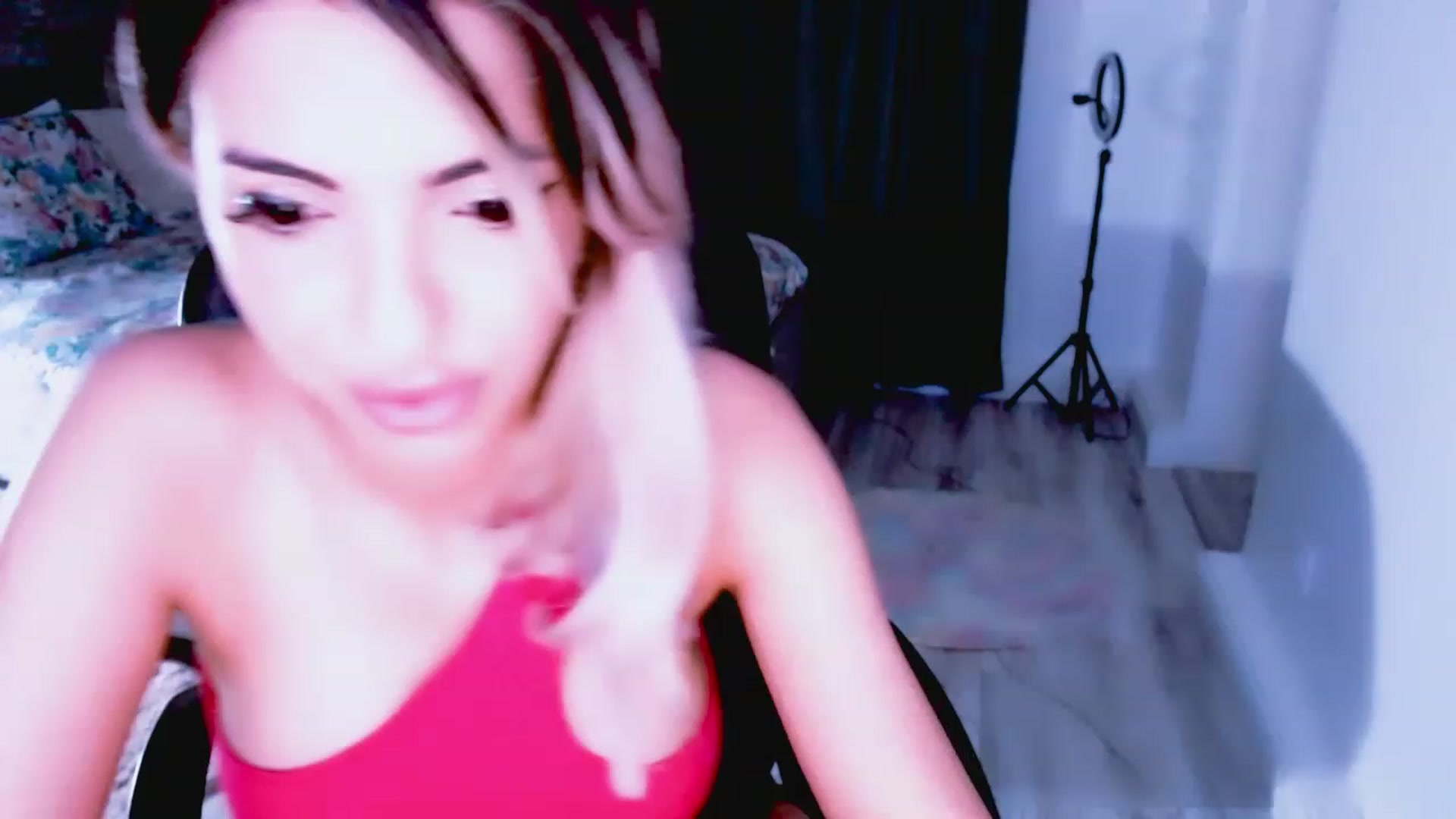 Gallery image thumbnail from Diamondblack5's myfreecams stream on, 07/05/2023, 22:02 image 17 of 20
