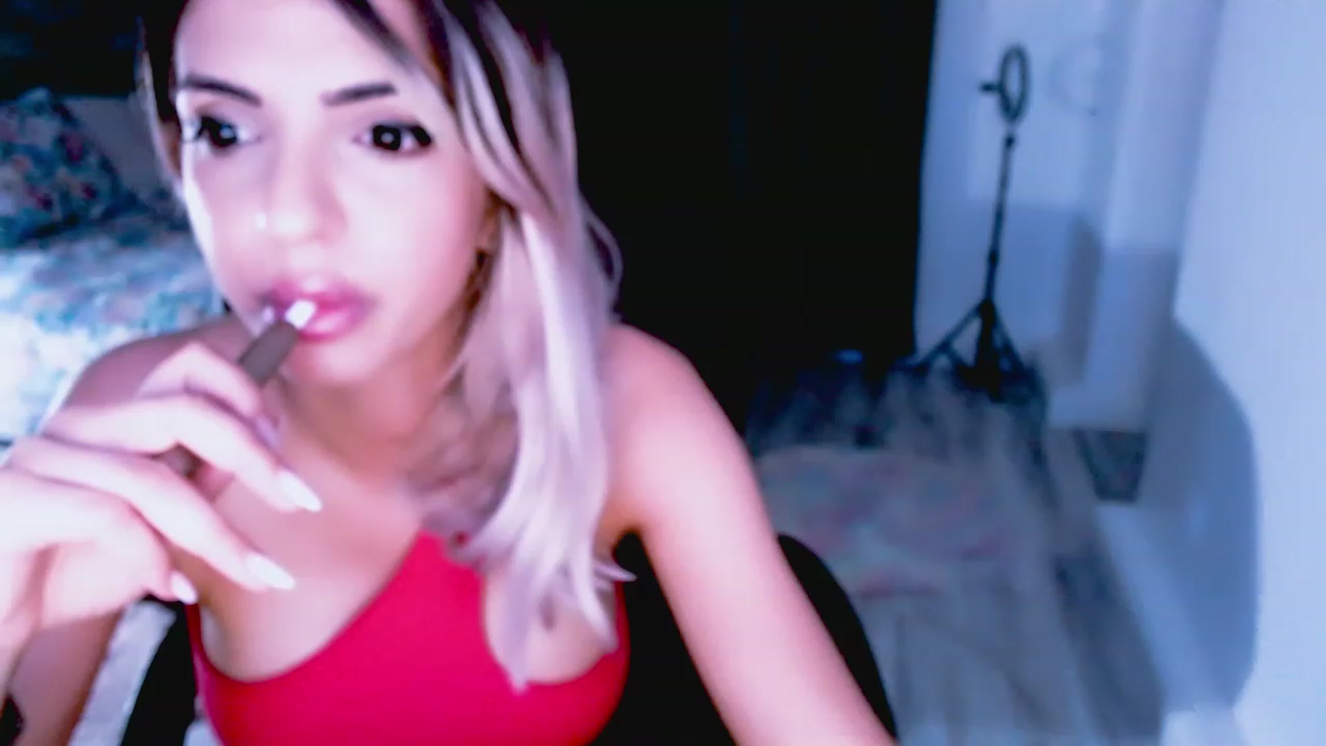 Gallery image thumbnail from Diamondblack5's myfreecams stream on, 07/05/2023, 22:02 image 18 of 20