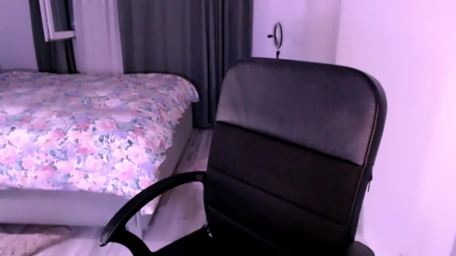 Gallery image thumbnail from Diamondblack5's myfreecams stream on, 07/07/2023, 01:21 image 5 of 20
