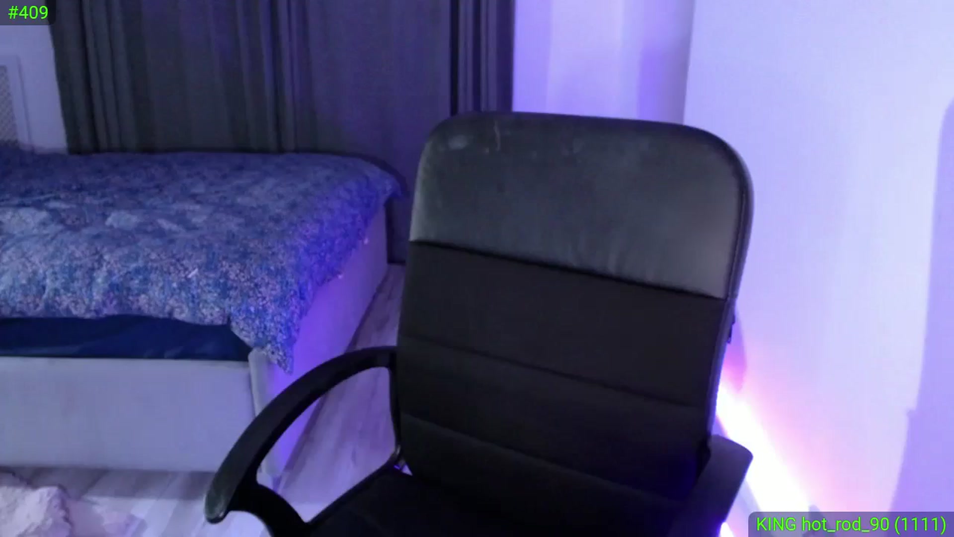 Gallery image thumbnail from Diamondblack5's myfreecams stream on, 09/08/2023, 04:36 image 1 of 20