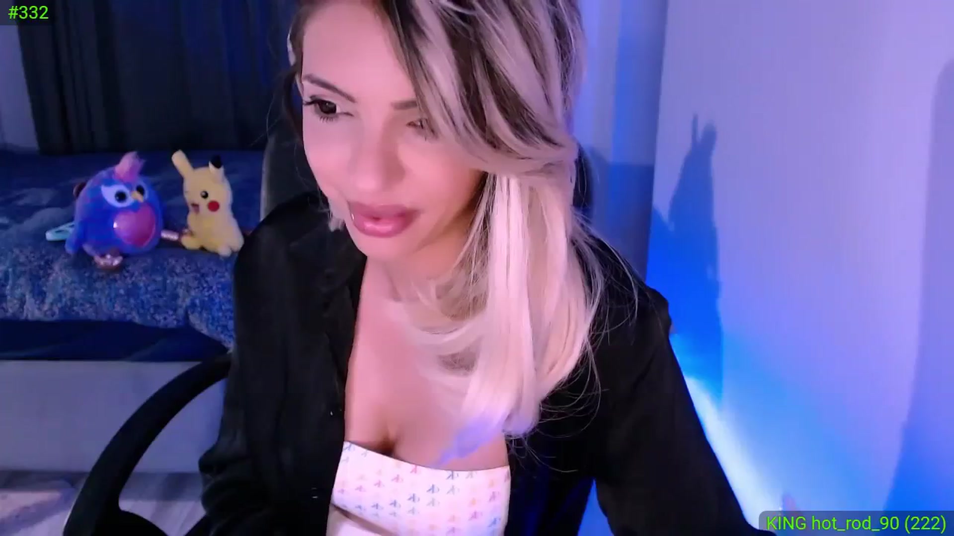 Gallery image thumbnail from Diamondblack5's myfreecams stream on, 09/10/2023, 01:57 image 16 of 20