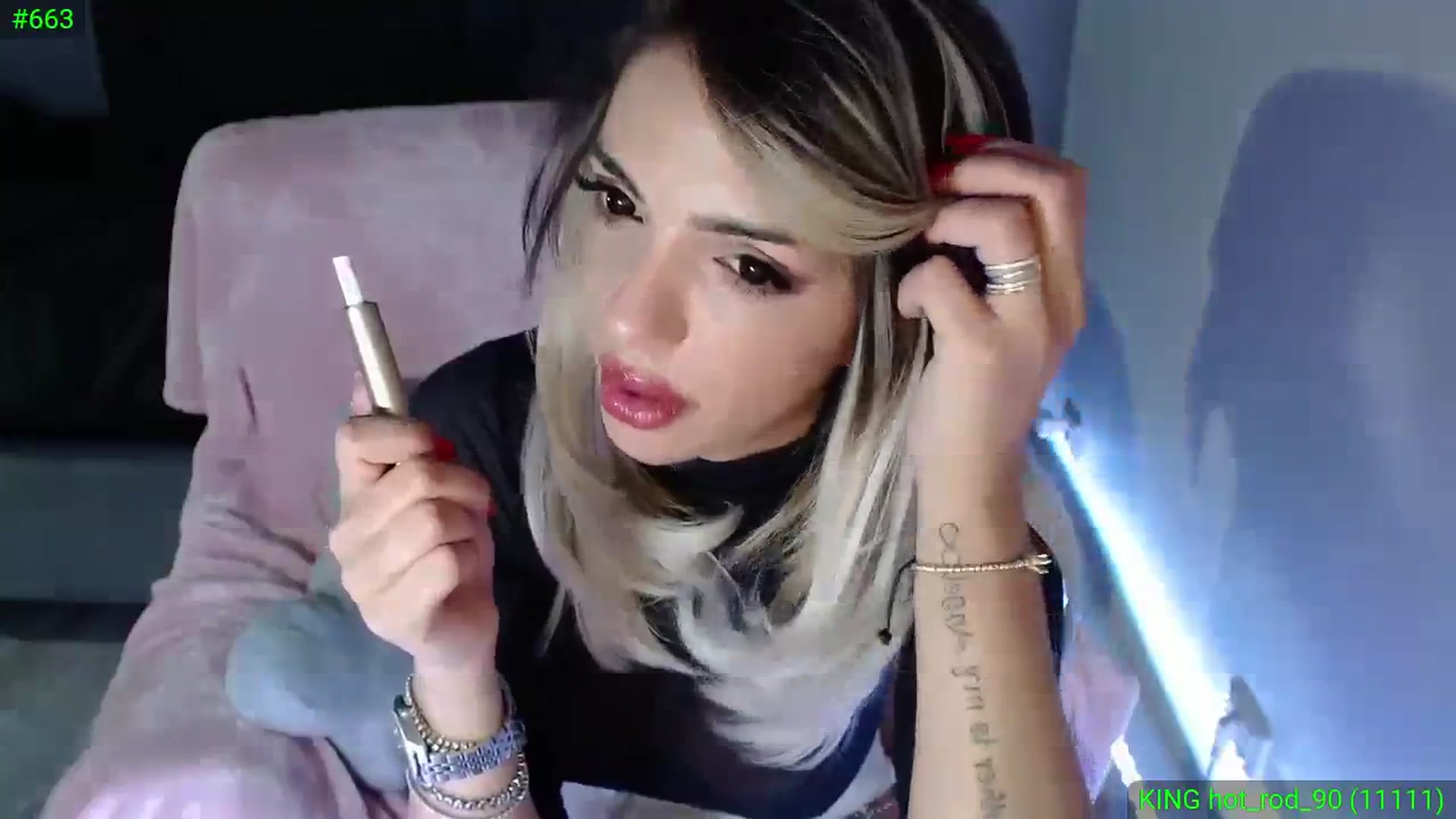 Gallery image thumbnail from Diamondblack5's myfreecams stream on, 10/22/2023, 02:38 image 6 of 20