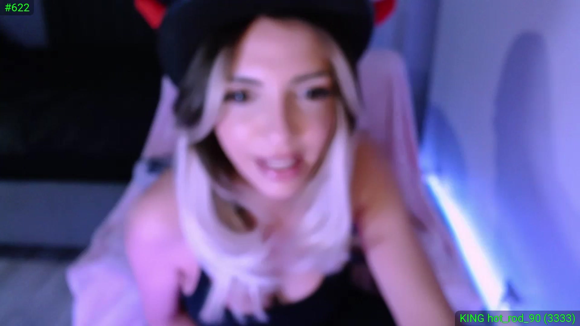 Gallery image thumbnail from Diamondblack5's myfreecams stream on, 10/23/2023, 24:54 image 9 of 20