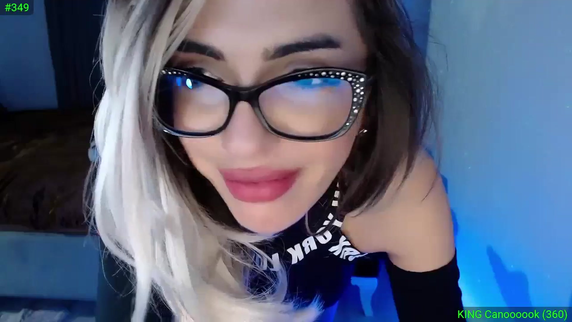 Gallery image thumbnail from Diamondblack5's myfreecams stream on, 11/23/2023, 03:19 image 19 of 20