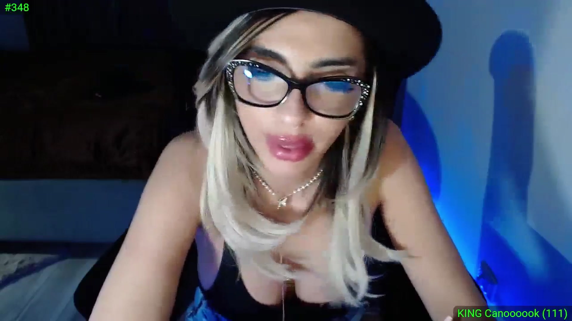Gallery image thumbnail from Diamondblack5's myfreecams stream on, 11/26/2023, 02:27 image 14 of 20