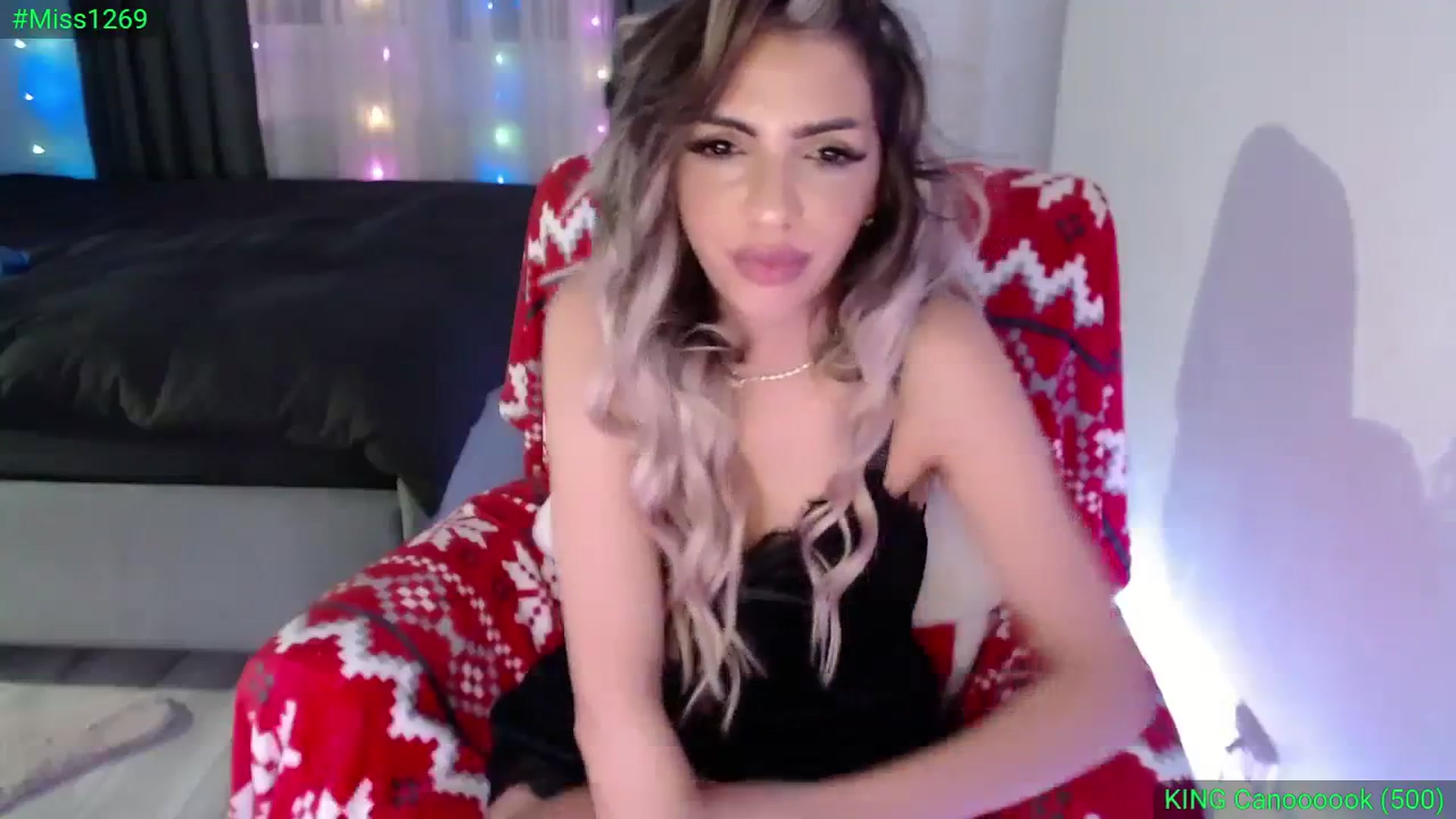 Gallery image thumbnail from Diamondblack5's myfreecams stream on, 12/14/2023, 02:11 image 13 of 20