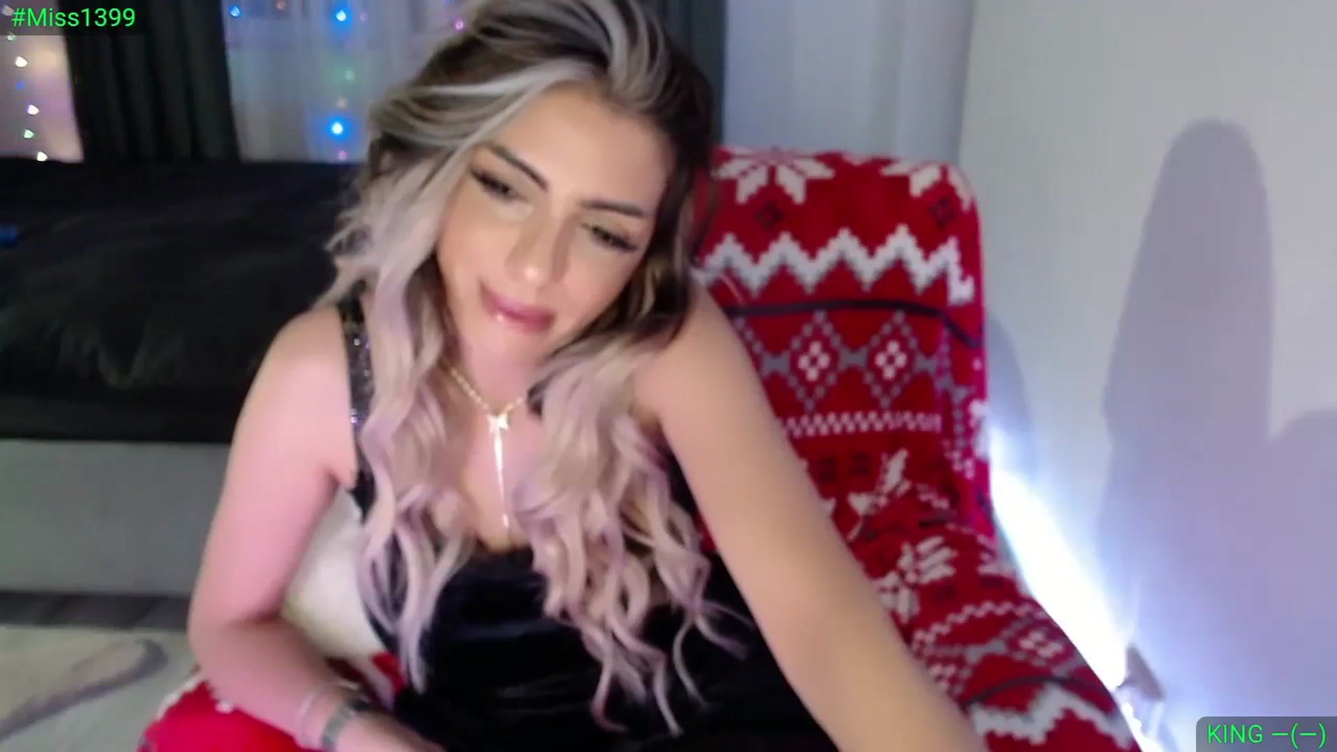 Gallery image thumbnail from Diamondblack5's myfreecams stream on, 12/14/2023, 02:11 image 2 of 20