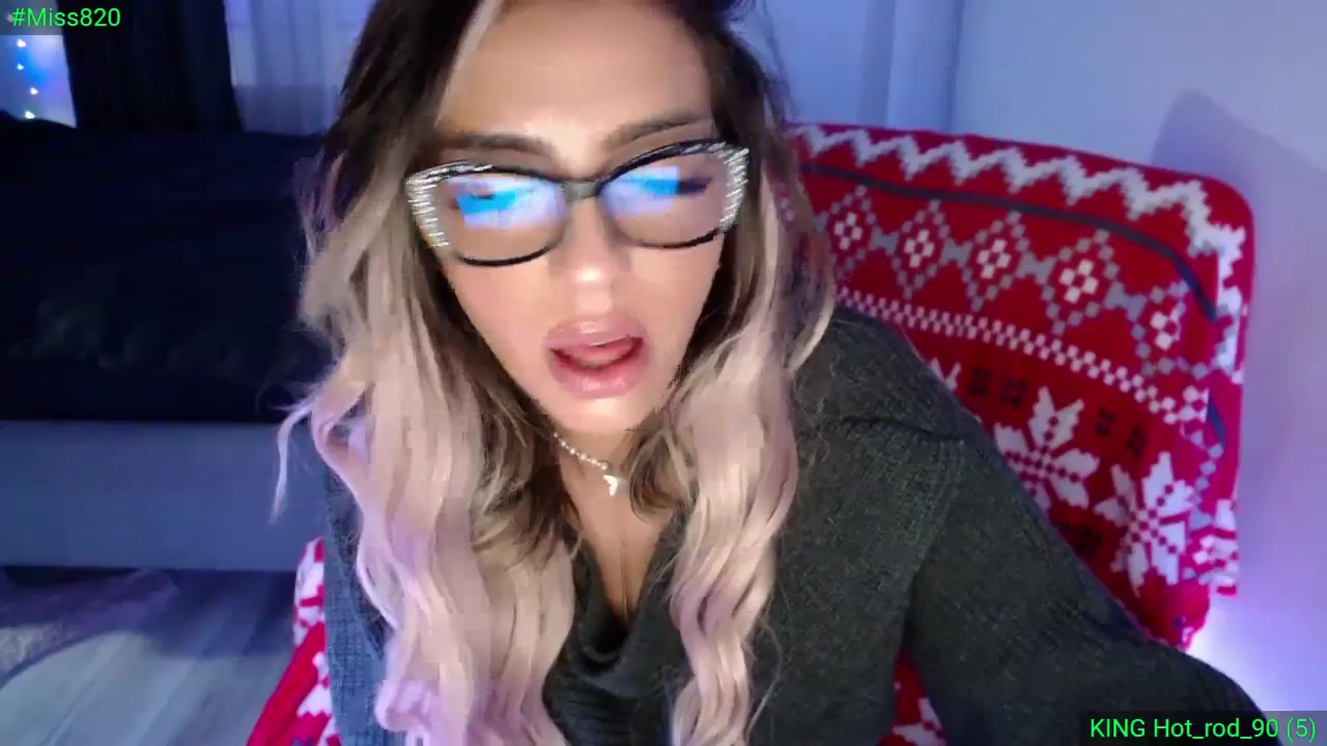 Gallery image thumbnail from Diamondblack5's myfreecams stream on, 12/17/2023, 24:39 image 4 of 20