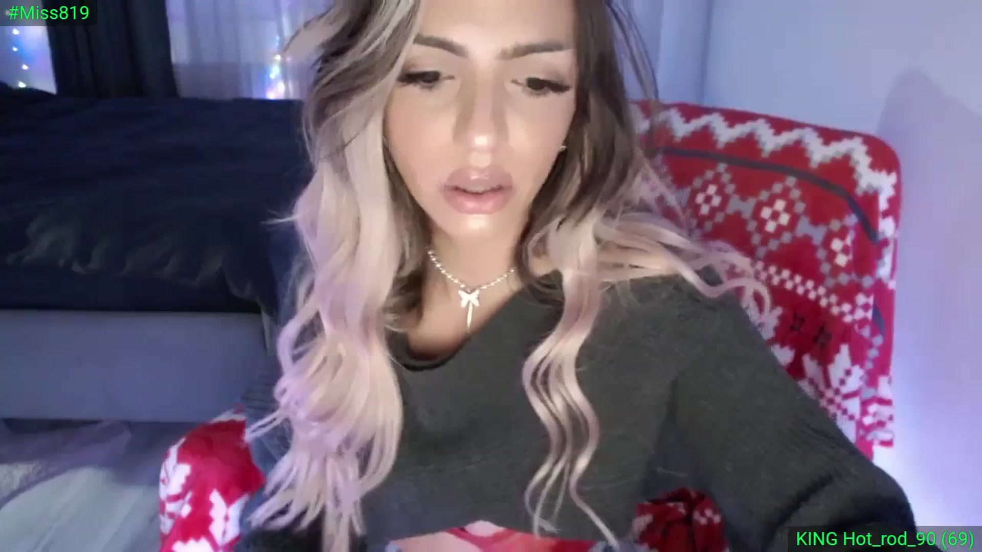 Gallery image thumbnail from Diamondblack5's myfreecams stream on, 12/17/2023, 24:39 image 19 of 20