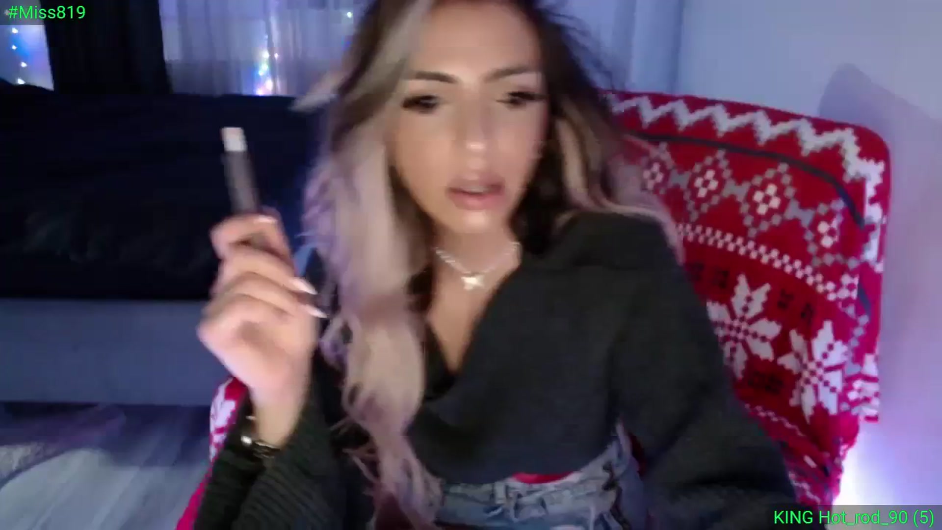 Gallery image thumbnail from Diamondblack5's myfreecams stream on, 12/17/2023, 24:39 image 12 of 20