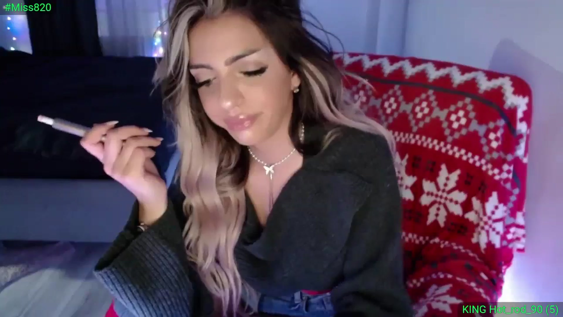 Gallery image thumbnail from Diamondblack5's myfreecams stream on, 12/17/2023, 24:39 image 13 of 20