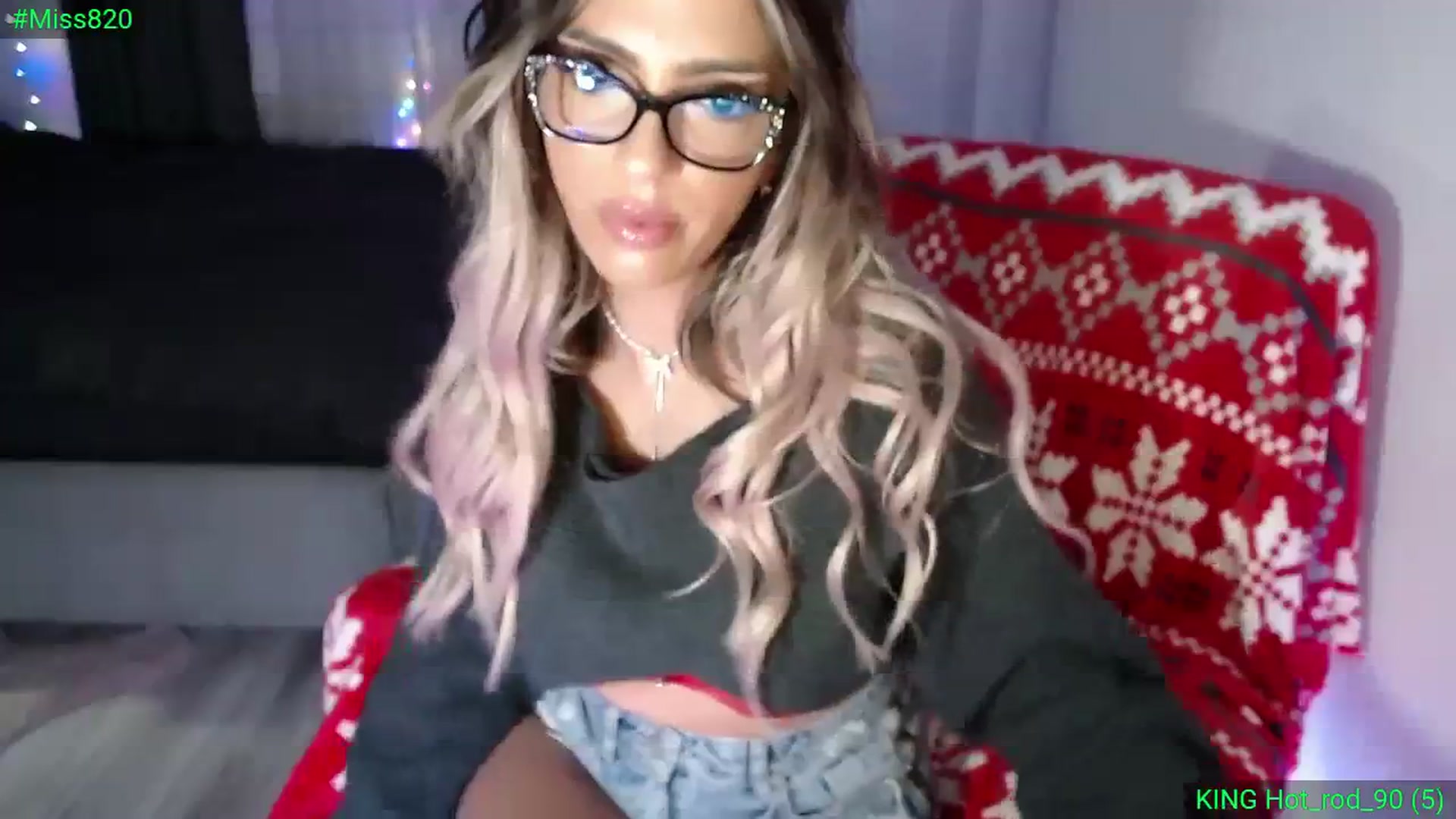 Gallery image thumbnail from Diamondblack5's myfreecams stream on, 12/17/2023, 24:39 image 5 of 20