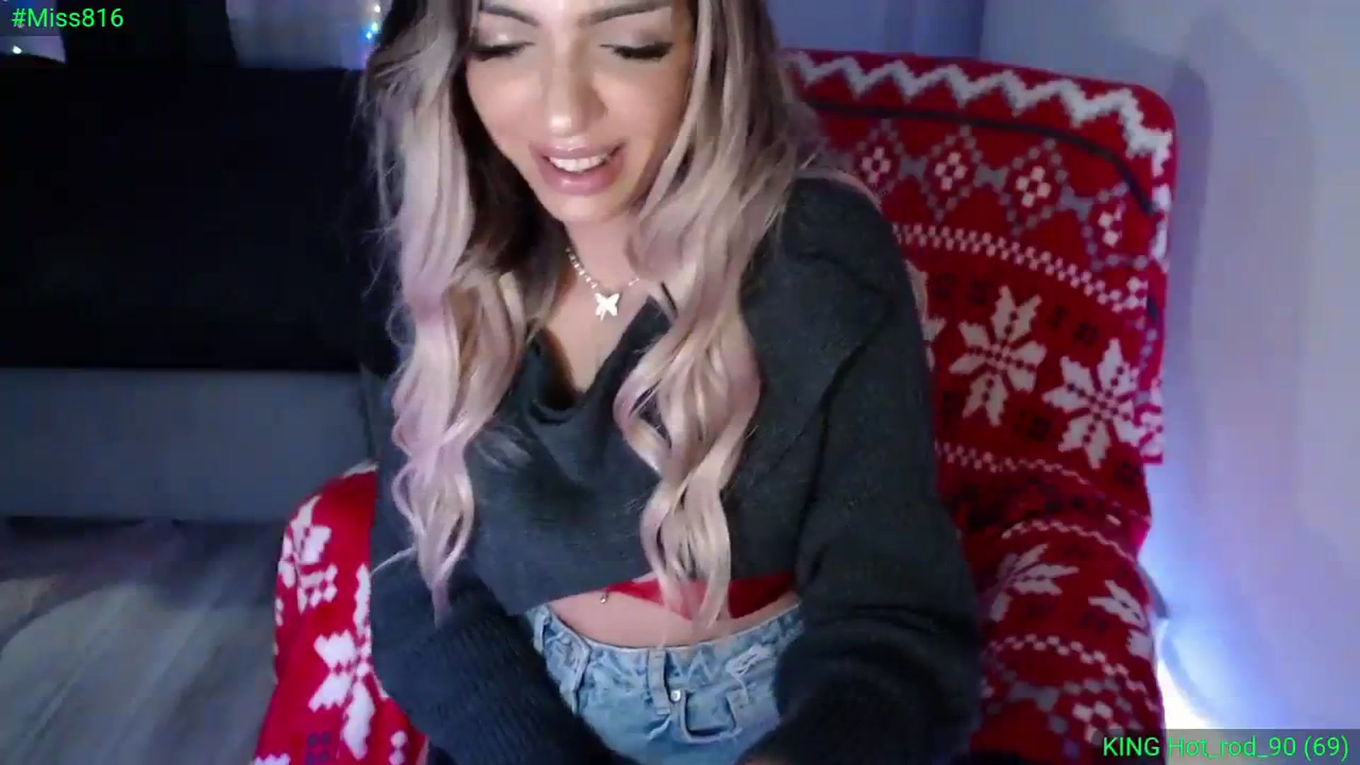 Gallery image thumbnail from Diamondblack5's myfreecams stream on, 12/17/2023, 01:10 image 10 of 20