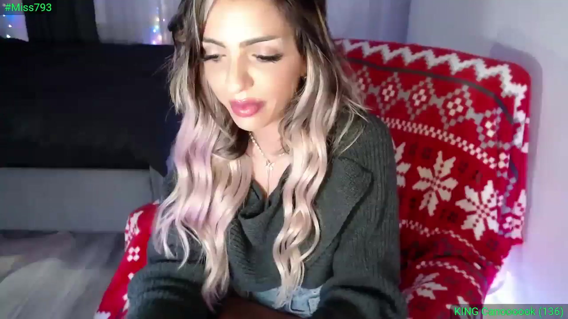 Gallery image thumbnail from Diamondblack5's myfreecams stream on, 12/17/2023, 02:18 image 6 of 20