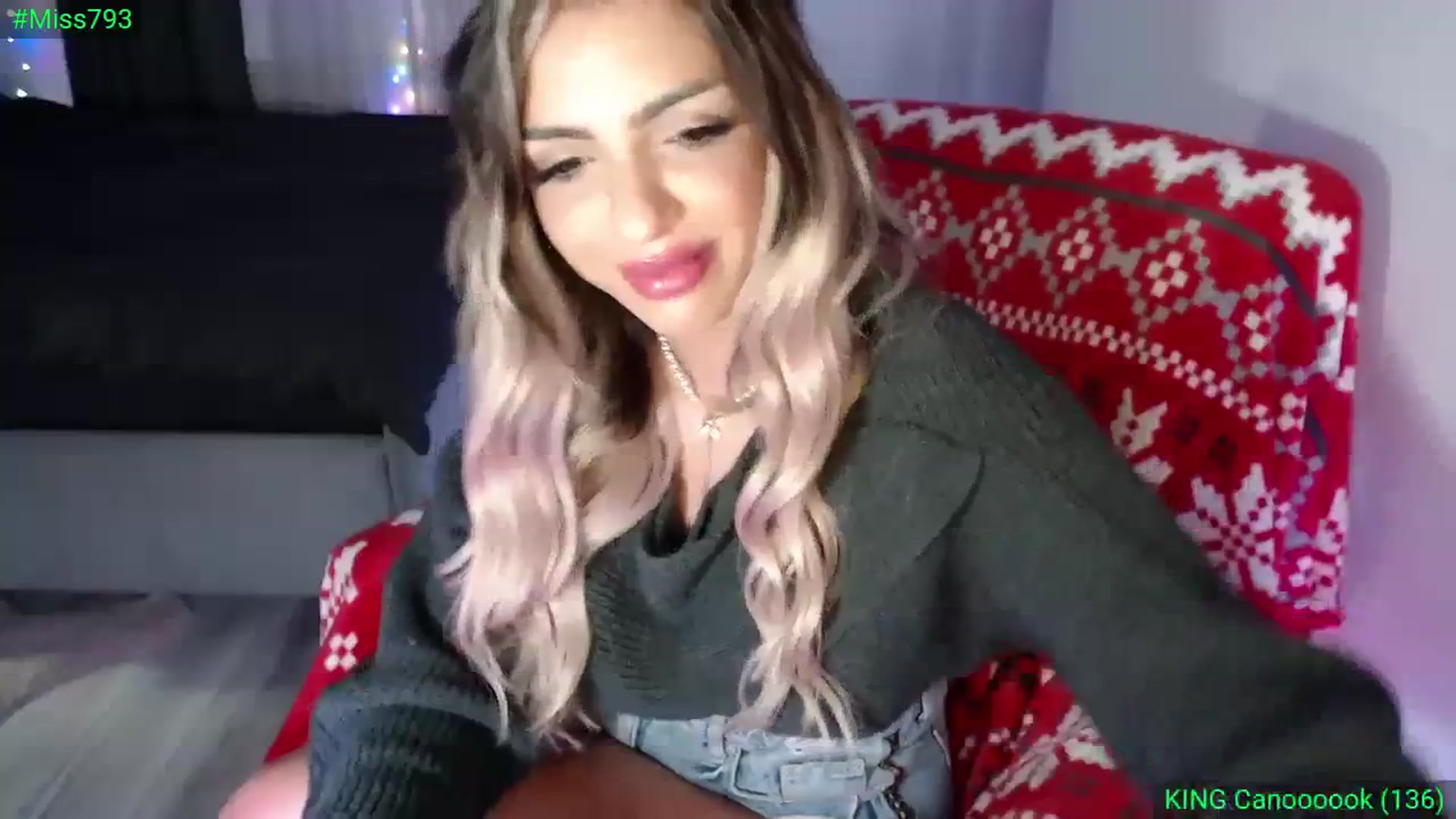Gallery image thumbnail from Diamondblack5's myfreecams stream on, 12/17/2023, 02:18 image 2 of 20