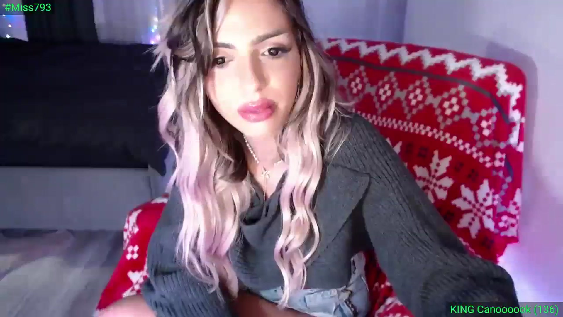Gallery image thumbnail from Diamondblack5's myfreecams stream on, 12/17/2023, 02:18 image 5 of 20