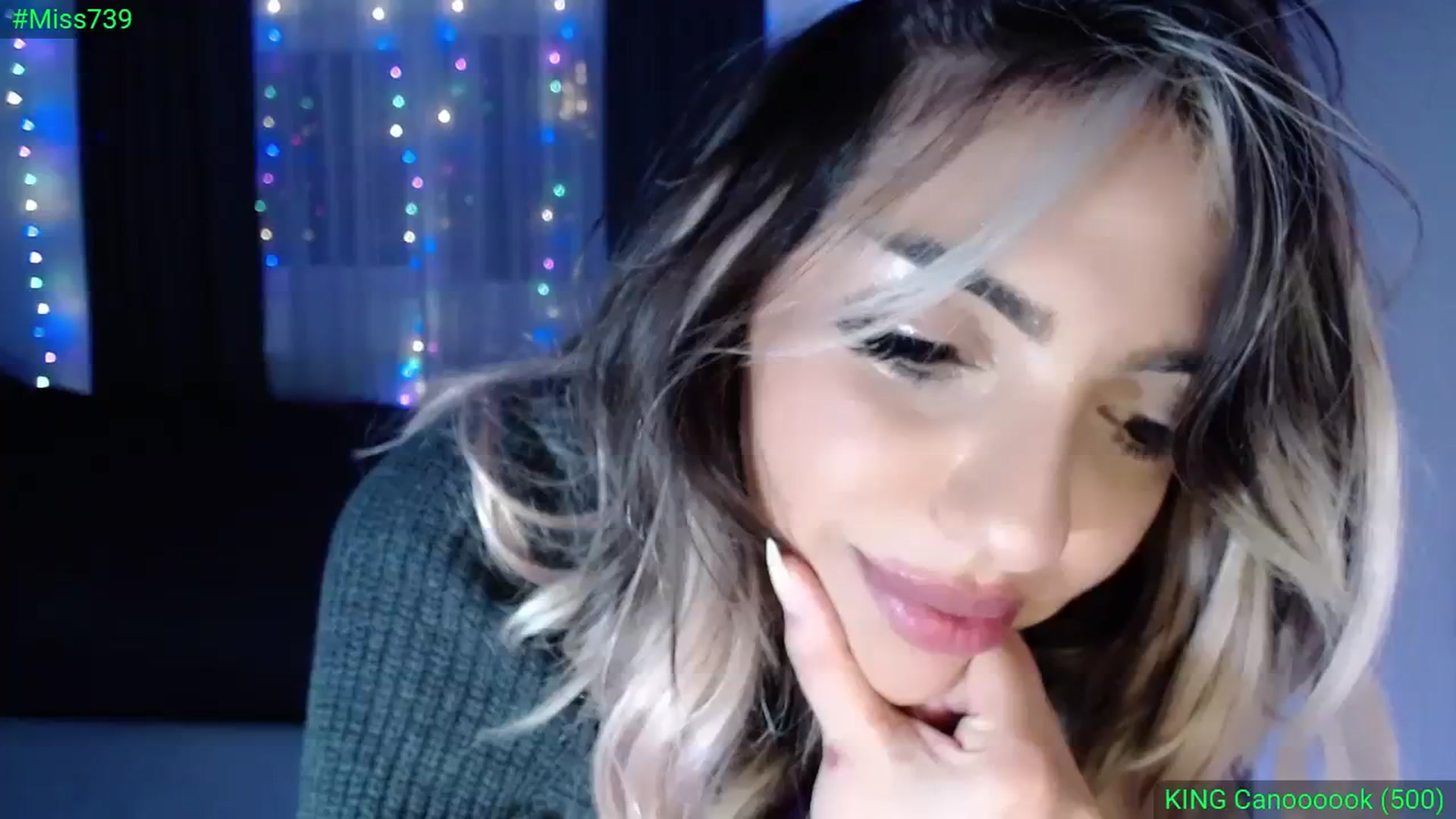 Gallery image thumbnail from Diamondblack5's myfreecams stream on, 12/17/2023, 03:41 image 7 of 20