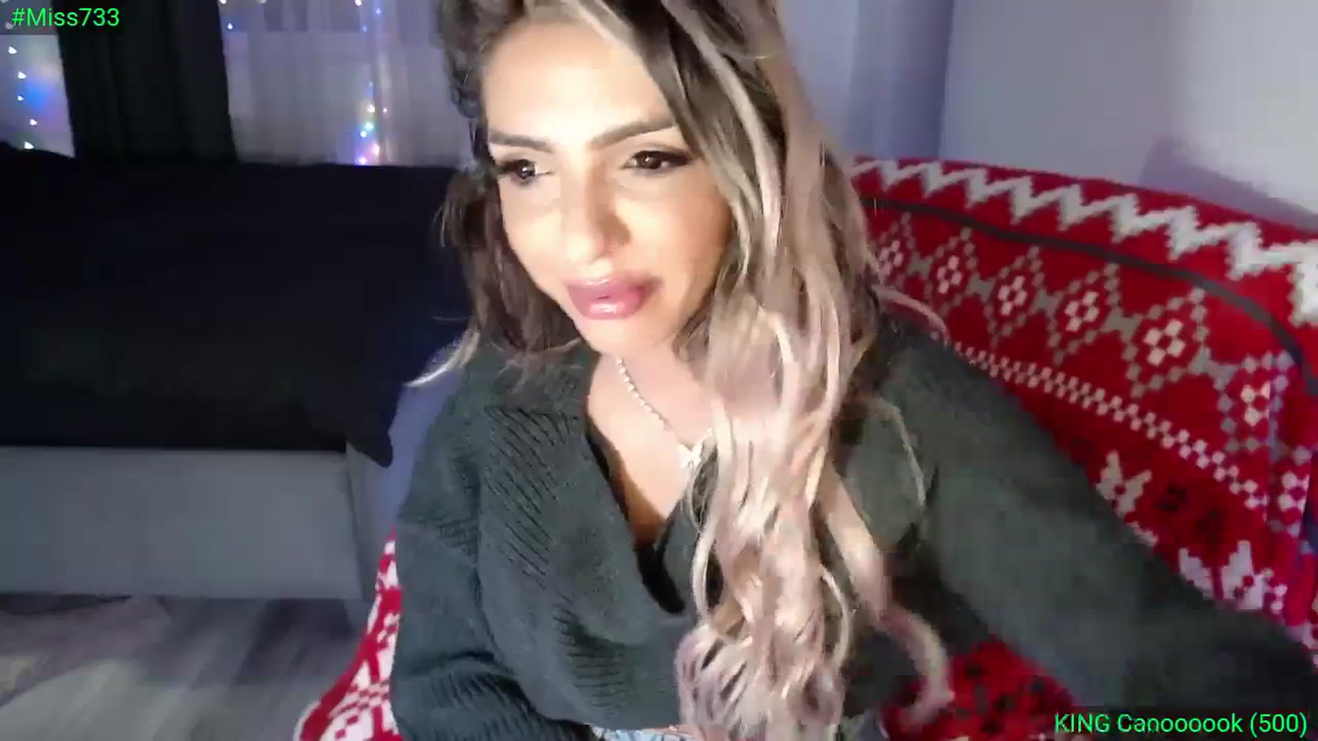 Gallery image thumbnail from Diamondblack5's myfreecams stream on, 12/17/2023, 03:41 image 10 of 20