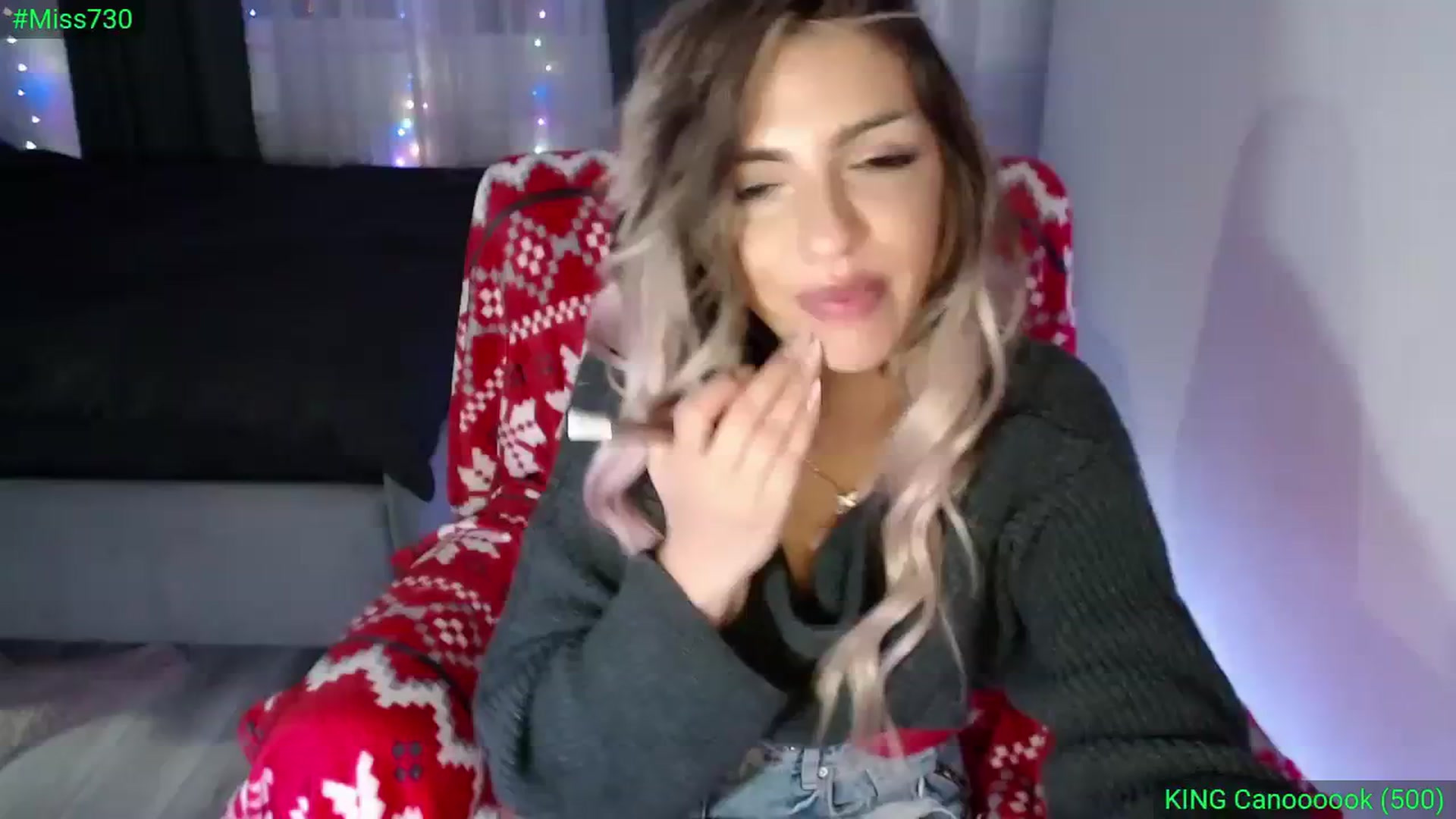 Gallery image thumbnail from Diamondblack5's myfreecams stream on, 12/17/2023, 04:39 image 6 of 20