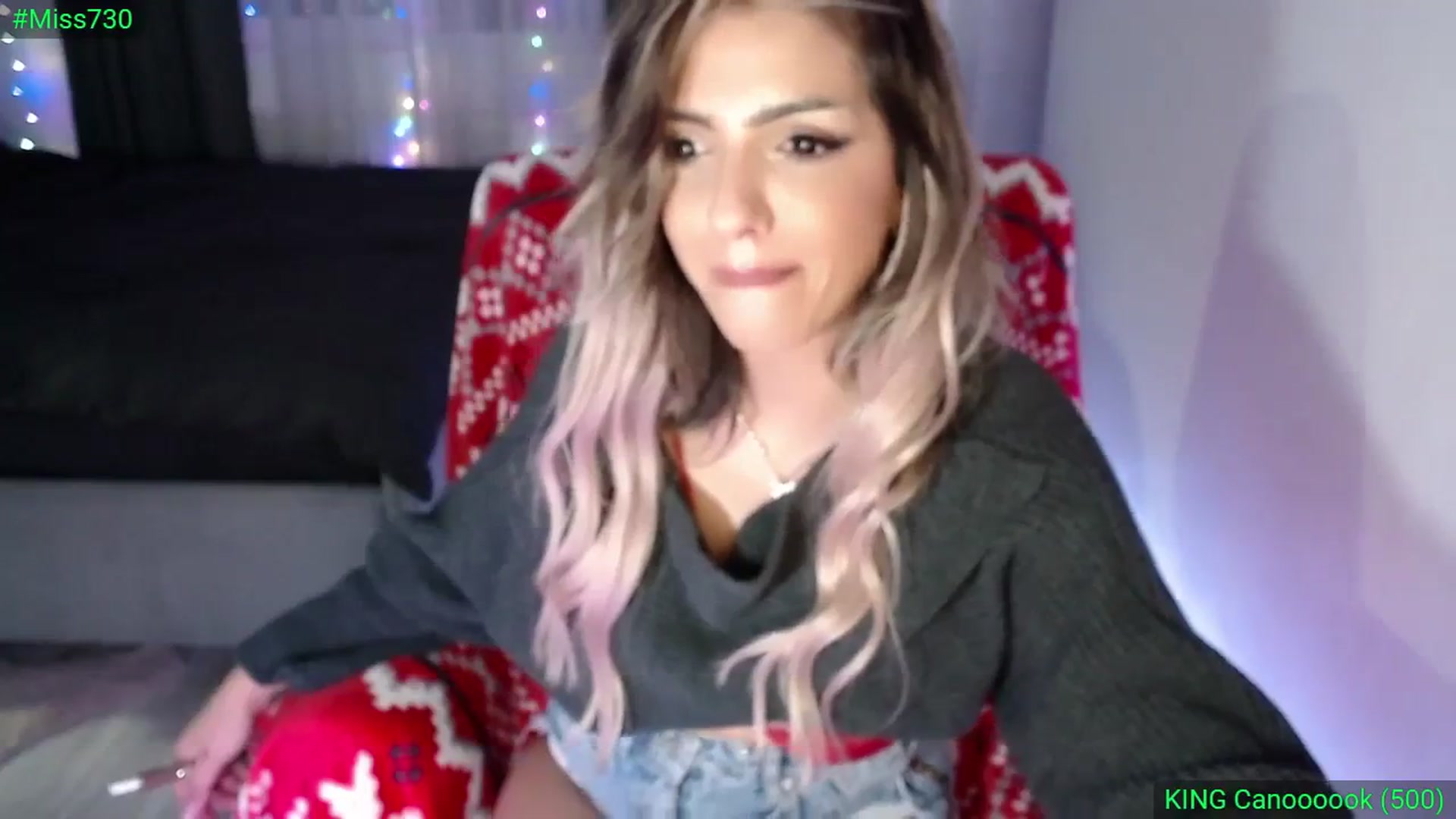 Gallery image thumbnail from Diamondblack5's myfreecams stream on, 12/17/2023, 04:39 image 7 of 20