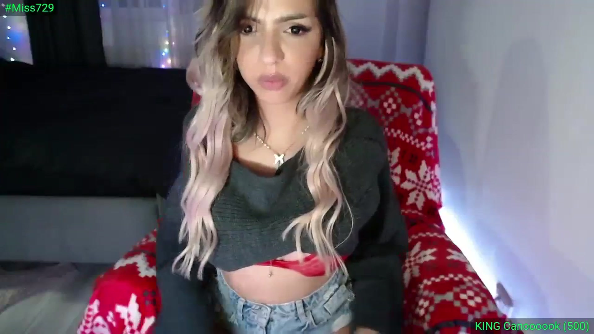 Gallery image thumbnail from Diamondblack5's myfreecams stream on, 12/17/2023, 04:39 image 8 of 20