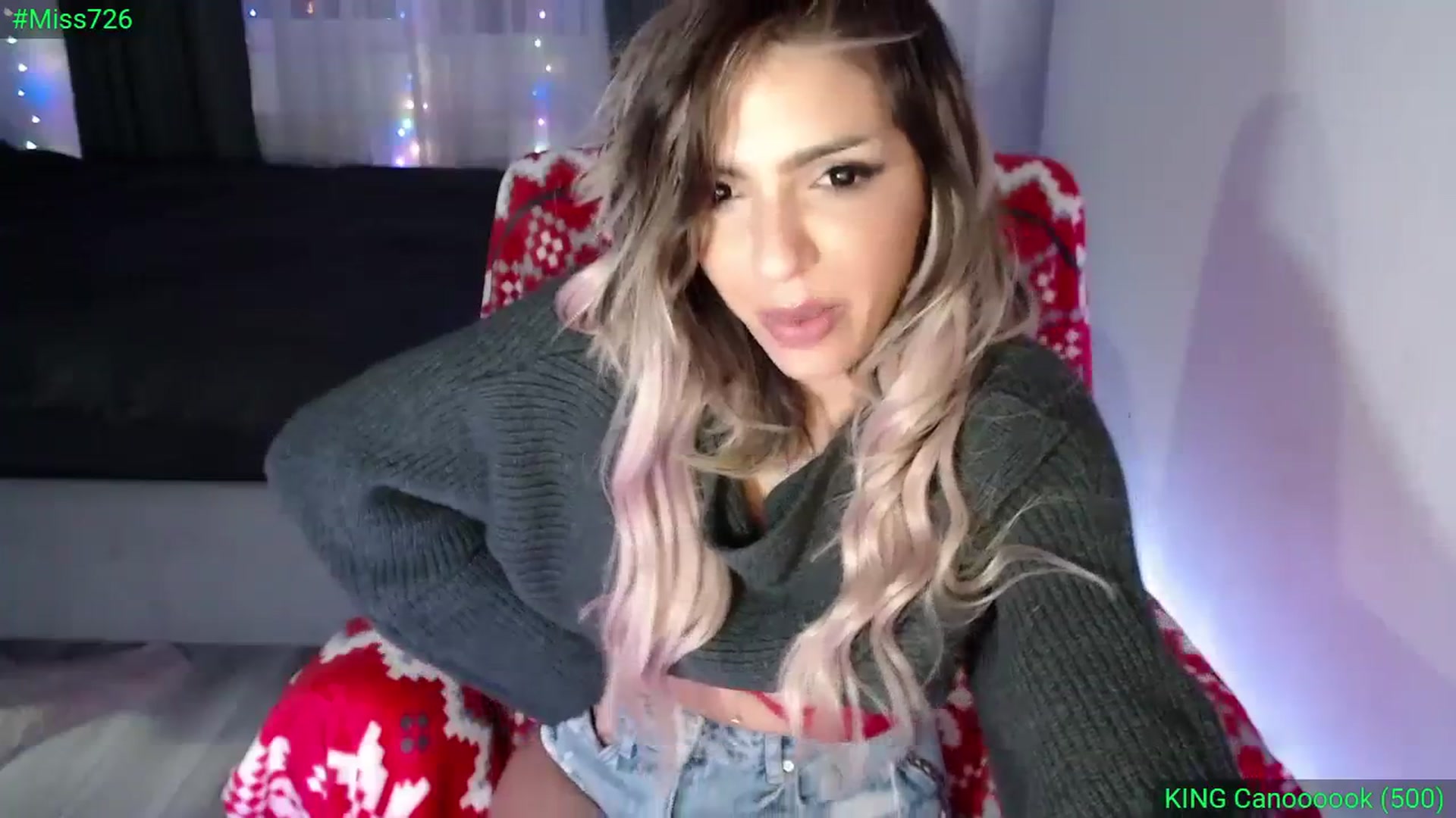 Gallery image thumbnail from Diamondblack5's myfreecams stream on, 12/17/2023, 04:39 image 10 of 20