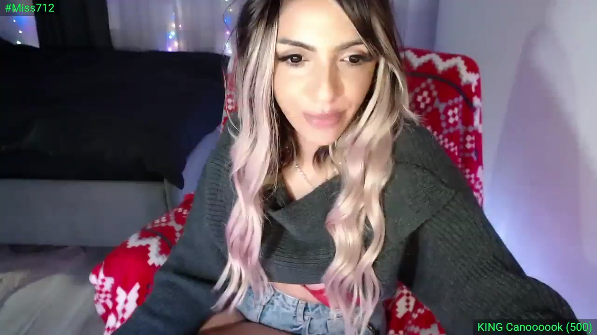 Gallery image thumbnail from Diamondblack5's myfreecams stream on, 12/17/2023, 05:15 image 17 of 20
