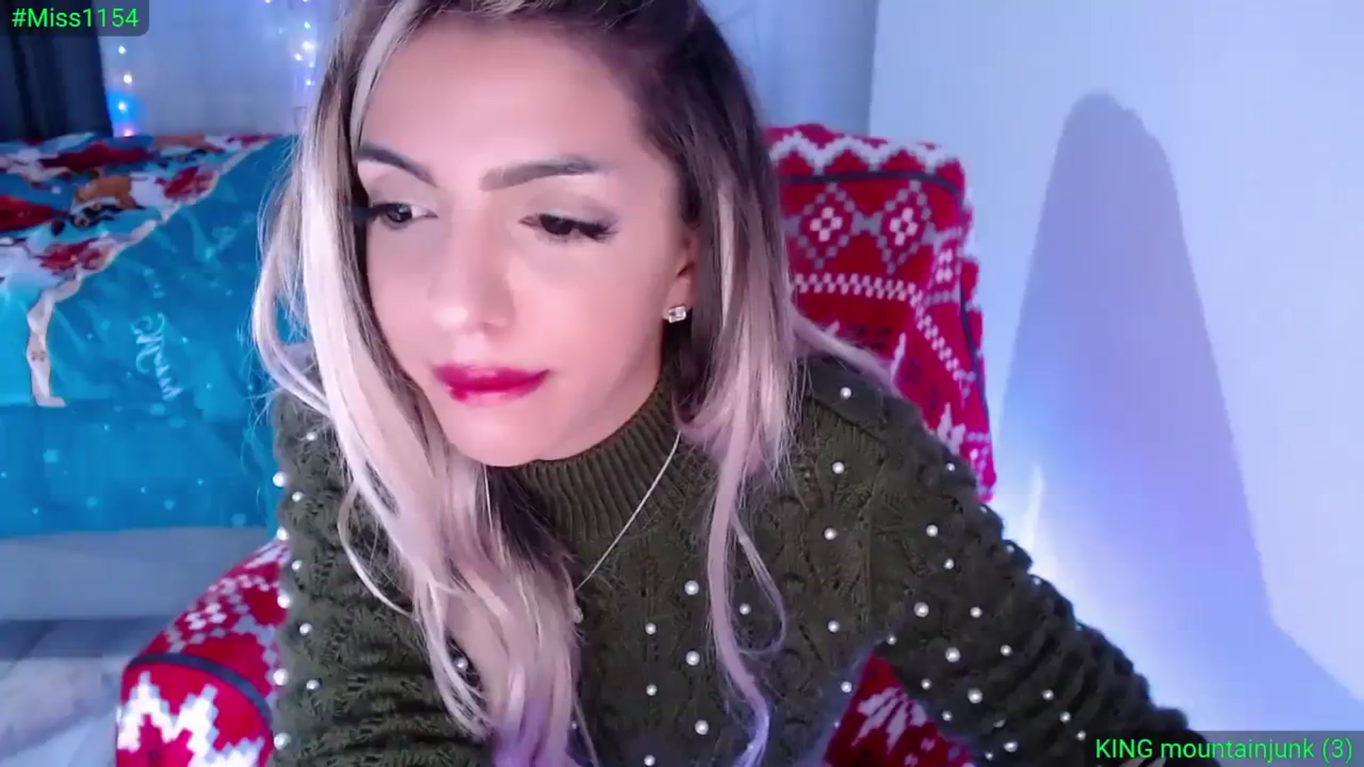 Gallery image thumbnail from Diamondblack5's myfreecams stream on, 12/26/2023, 24:02 image 6 of 20