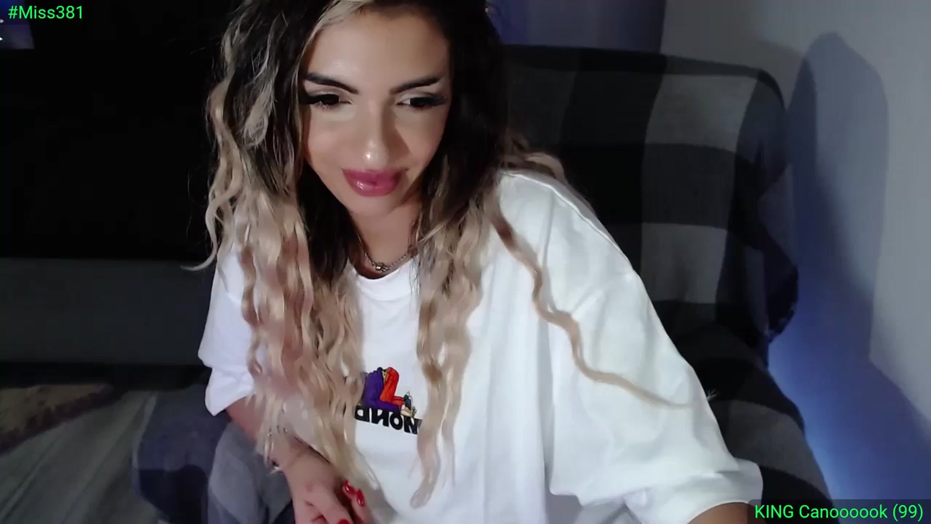 Gallery image thumbnail from Diamondblack5's myfreecams stream on, 01/16/2024, 01:02 image 16 of 20