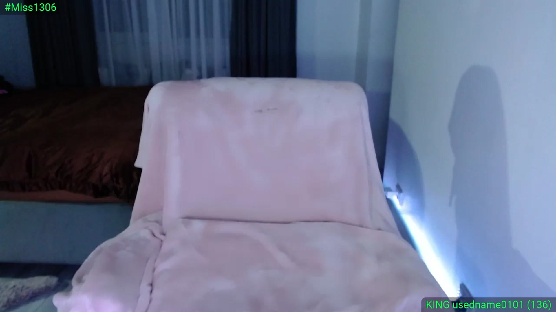 Gallery image thumbnail from Diamondblack5's myfreecams stream on, 02/19/2024, 03:26 image 16 of 20