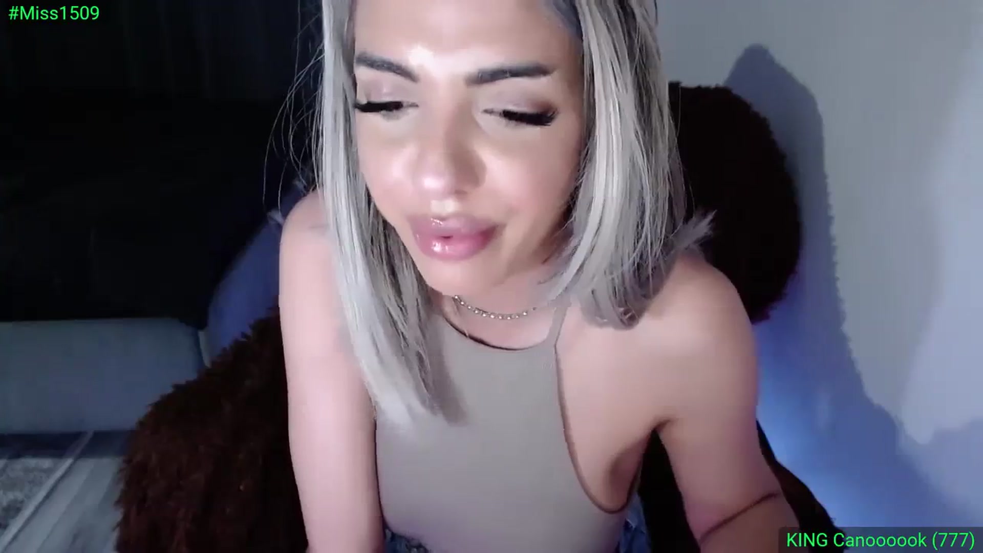 Gallery image thumbnail from Diamondblack5's myfreecams stream on, 03/24/2024, 02:35 image 7 of 20