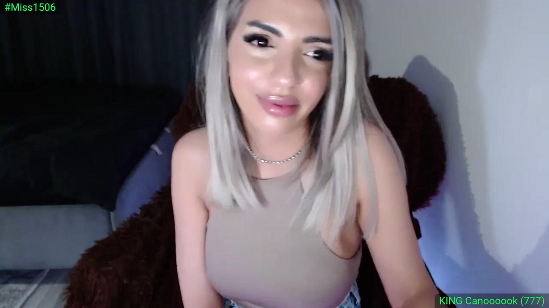 Gallery image thumbnail from Diamondblack5's myfreecams stream on, 03/24/2024, 02:35 image 10 of 20