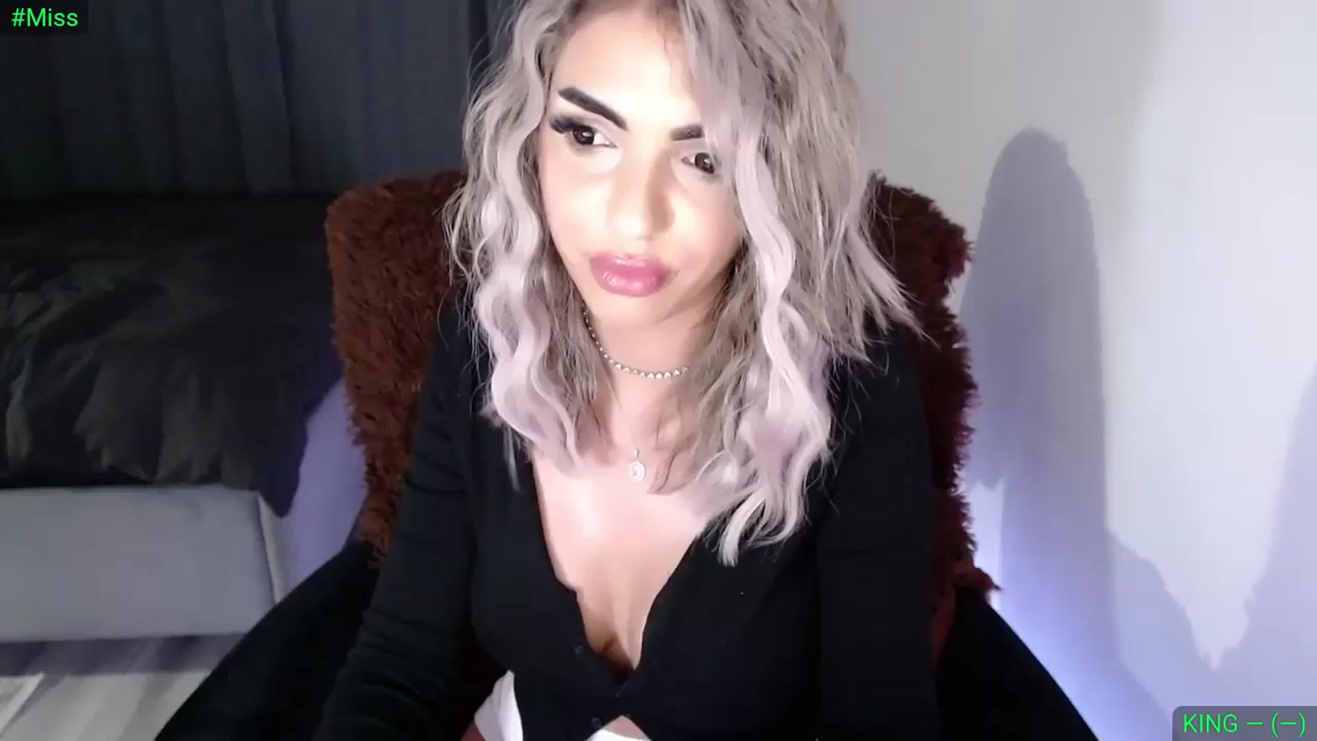 Gallery image thumbnail from Diamondblack5's myfreecams stream on, 04/01/2024, 23:38 image 20 of 20