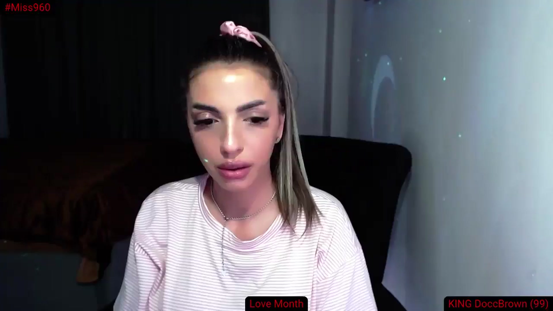 Gallery image thumbnail from Diamondblack5's myfreecams stream on, 02/17/2025, 02:14 image 16 of 20