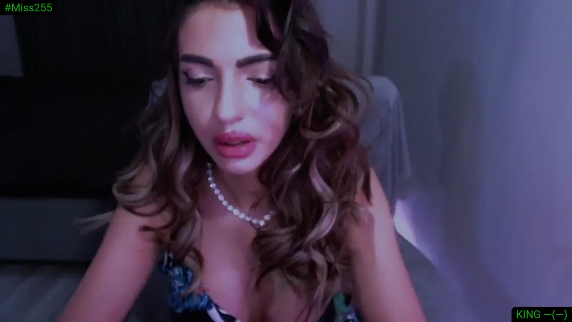 Gallery image thumbnail from Diamondblack5's myfreecams stream on, 05/10/2025, 24:26 image 4 of 20