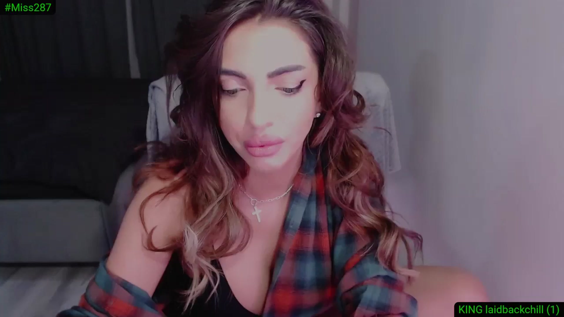 Gallery image thumbnail from Diamondblack5's myfreecams stream on, 05/11/2025, 24:01 image 2 of 20