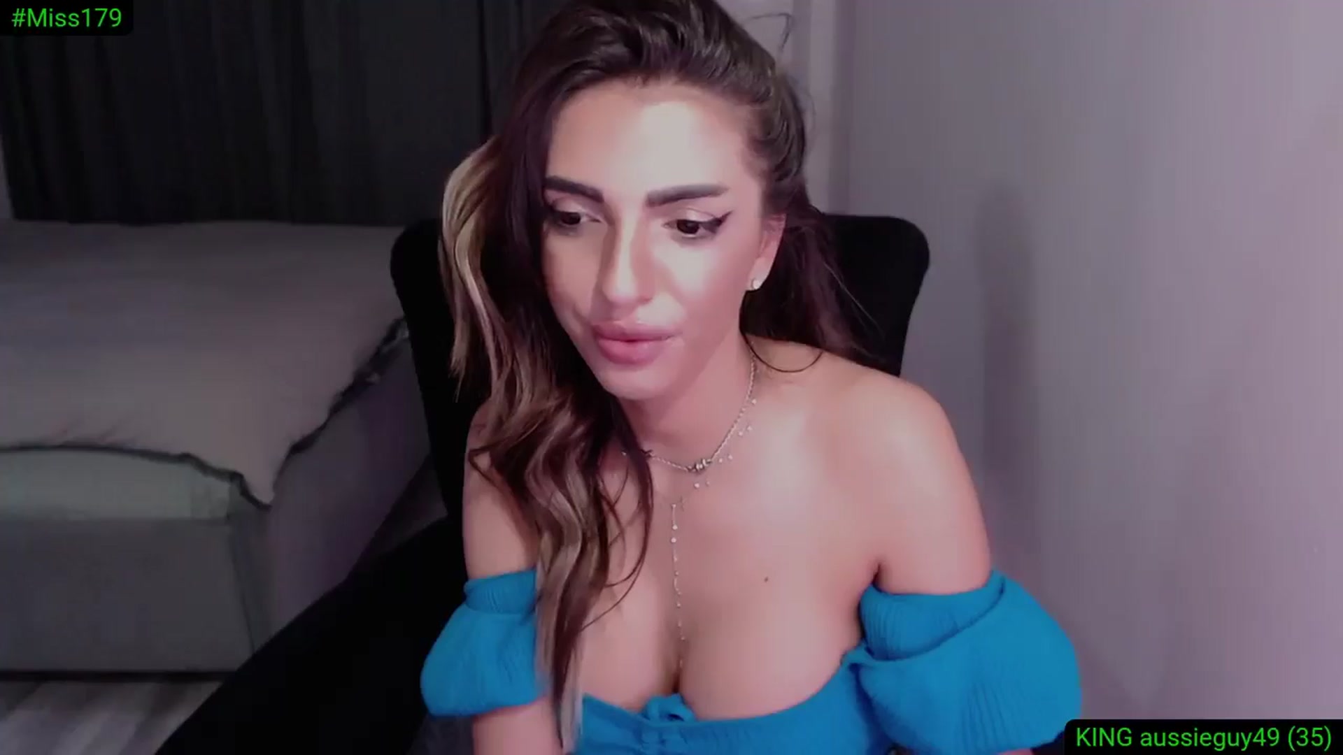 Gallery image thumbnail from Diamondblack5's myfreecams stream on, 05/14/2025, 23:48 image 14 of 20