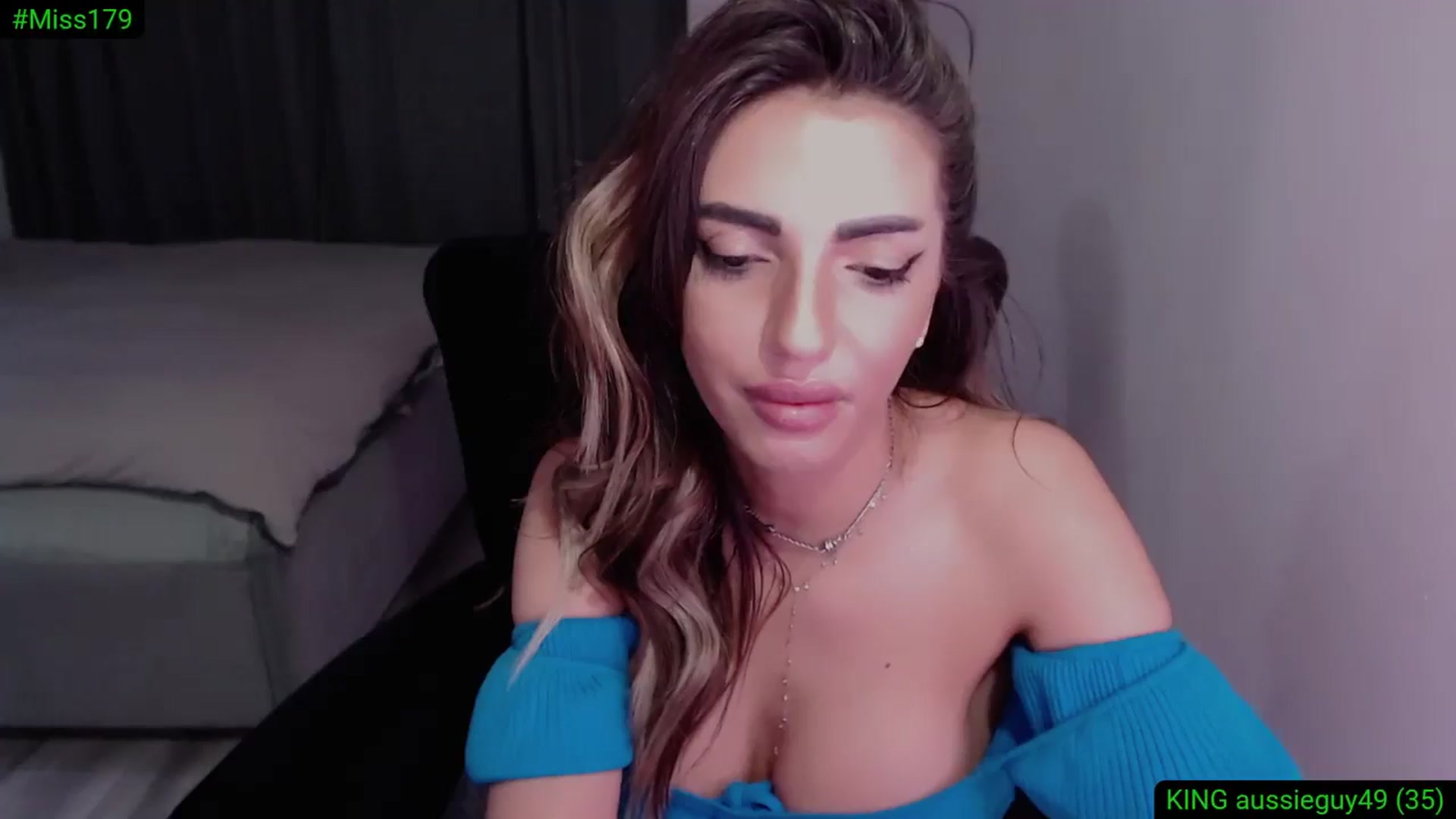 Gallery image thumbnail from Diamondblack5's myfreecams stream on, 05/14/2025, 23:48 image 8 of 20