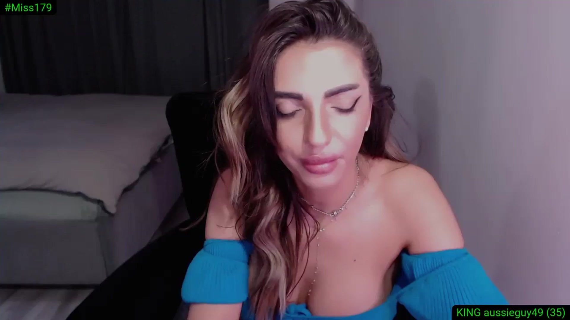 Gallery image thumbnail from Diamondblack5's myfreecams stream on, 05/14/2025, 23:48 image 4 of 20