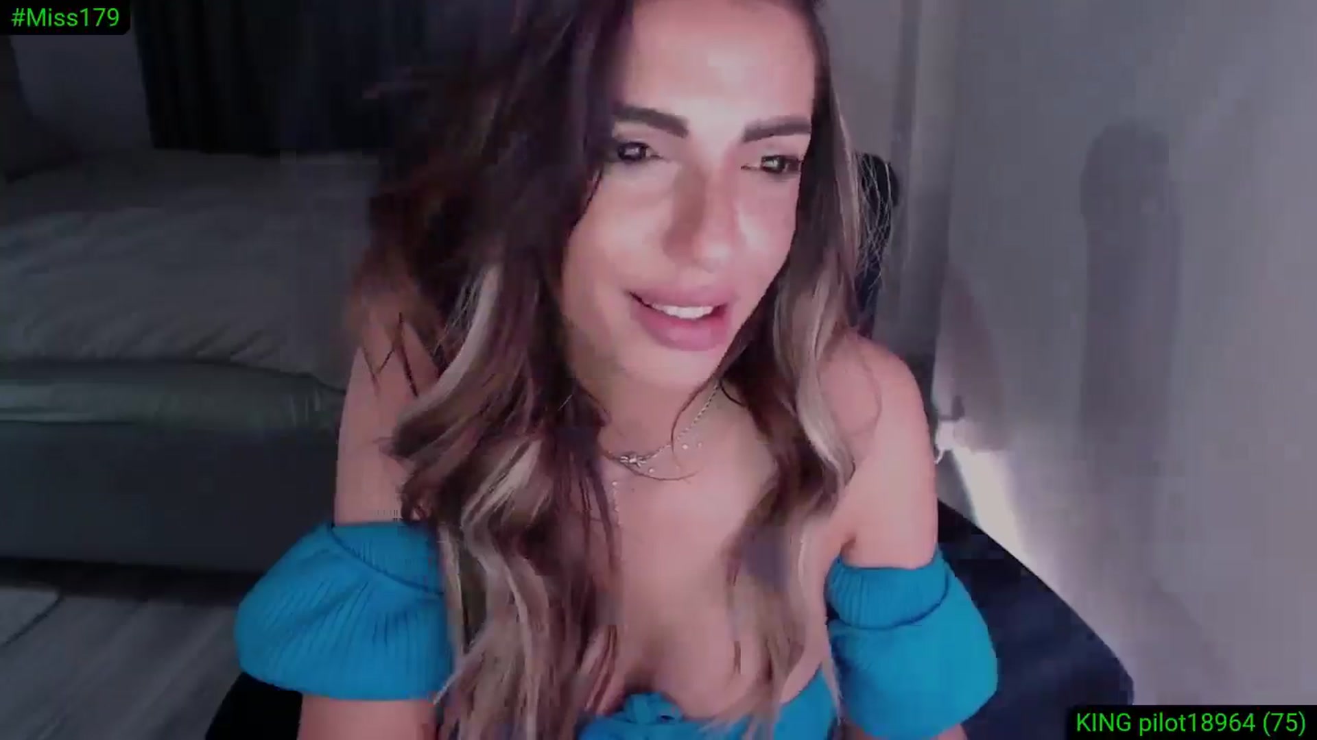 Gallery image thumbnail from Diamondblack5's myfreecams stream on, 05/15/2025, 04:04 image 9 of 20