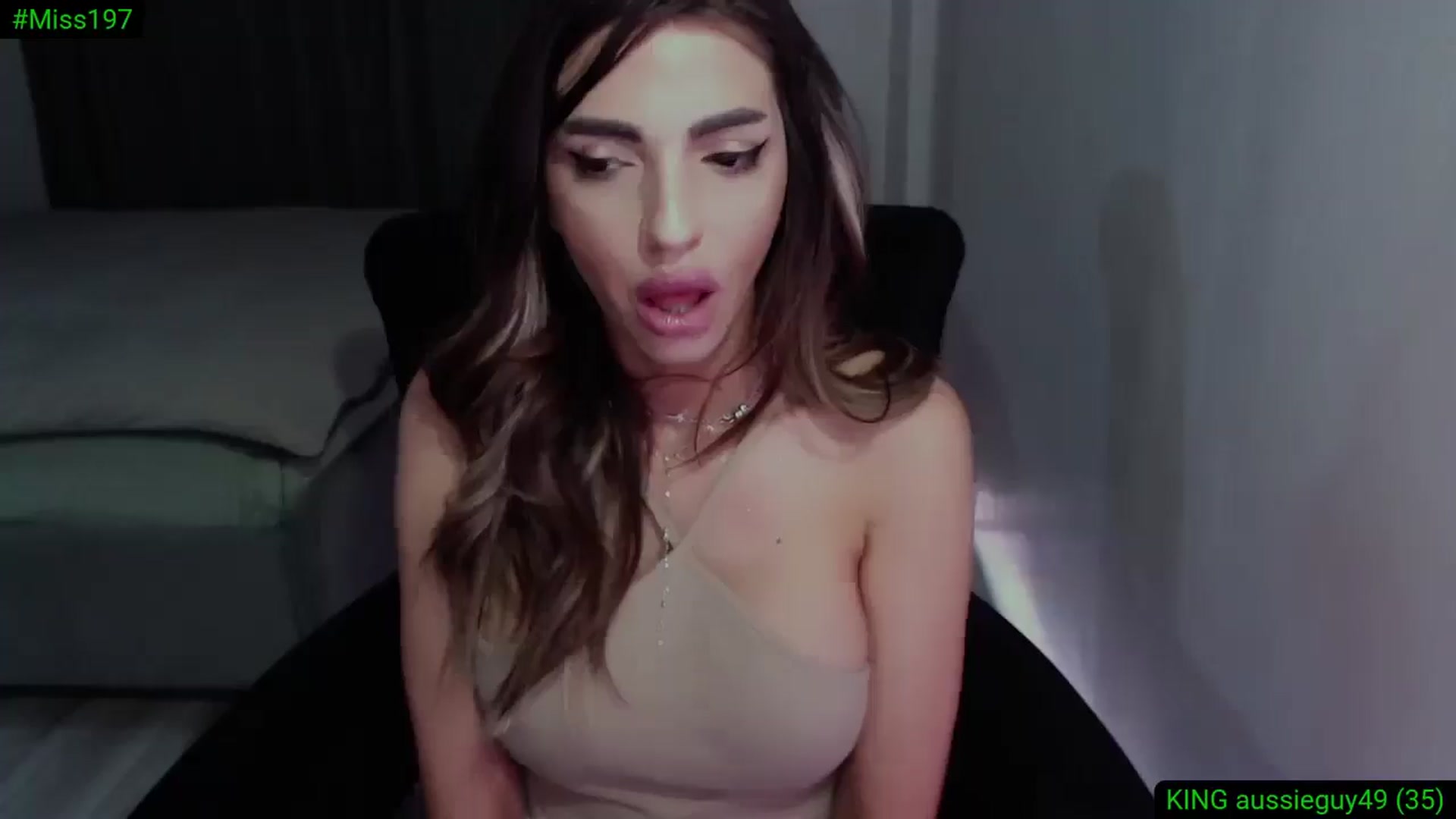 Gallery image thumbnail from Diamondblack5's myfreecams stream on, 05/16/2025, 01:06 image 3 of 20