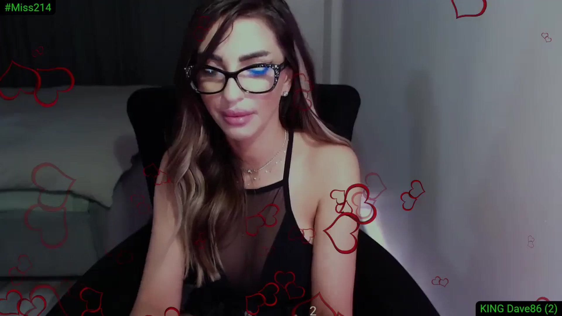 Gallery image thumbnail from Diamondblack5's myfreecams stream on, 05/17/2025, 24:01 image 11 of 20