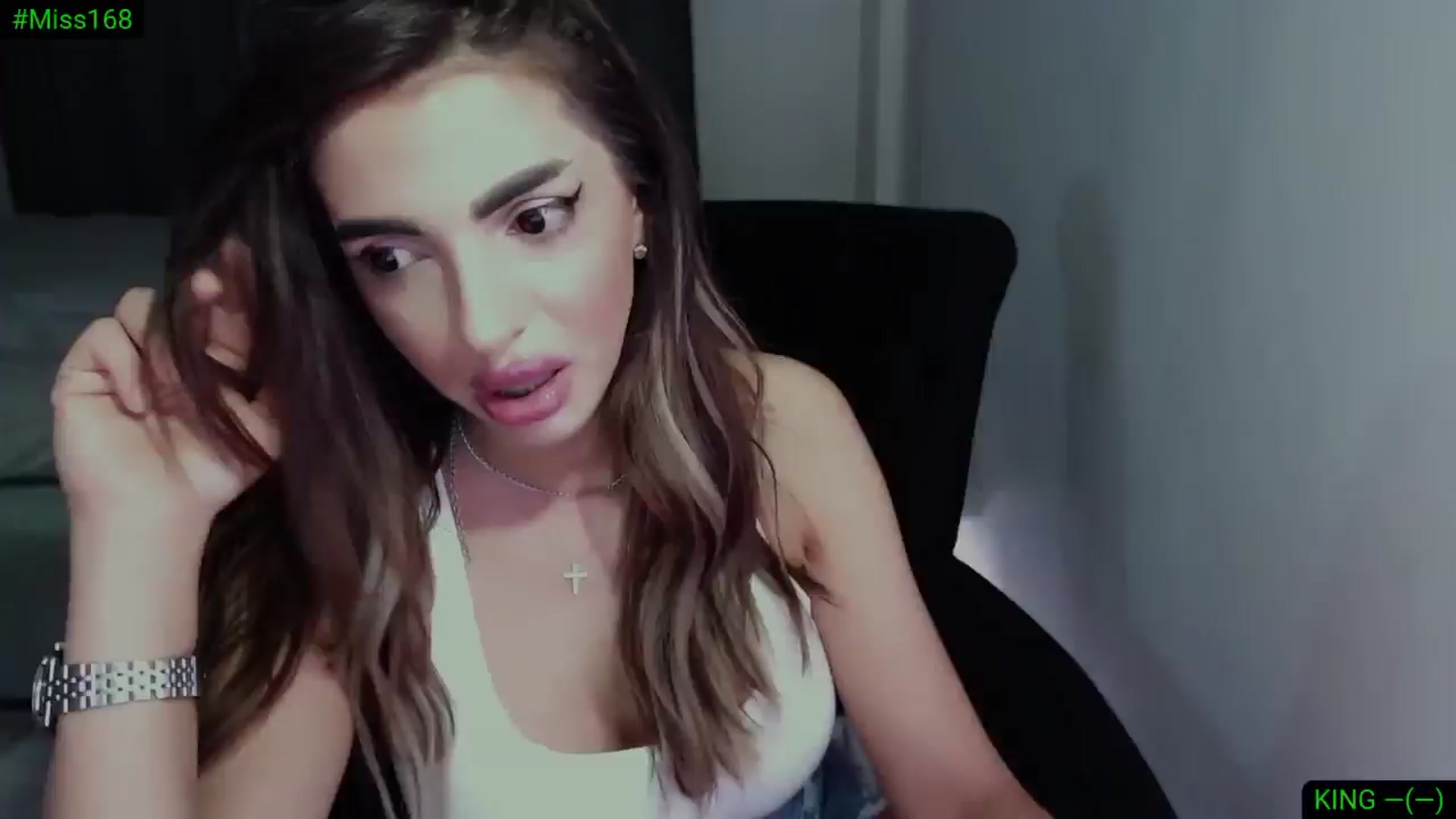 Gallery image thumbnail from Diamondblack5's myfreecams stream on, 05/18/2025, 02:38 image 1 of 20