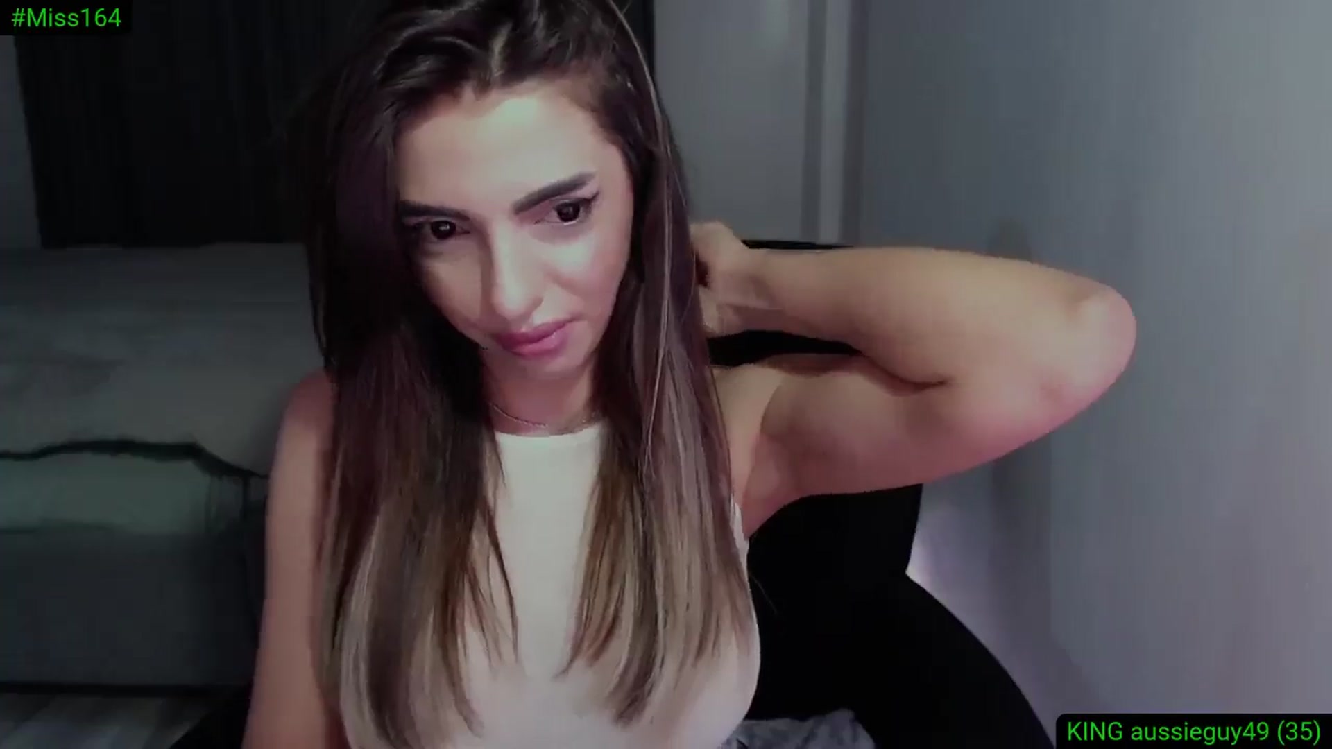 Gallery image thumbnail from Diamondblack5's myfreecams stream on, 05/21/2025, 24:01 image 19 of 20