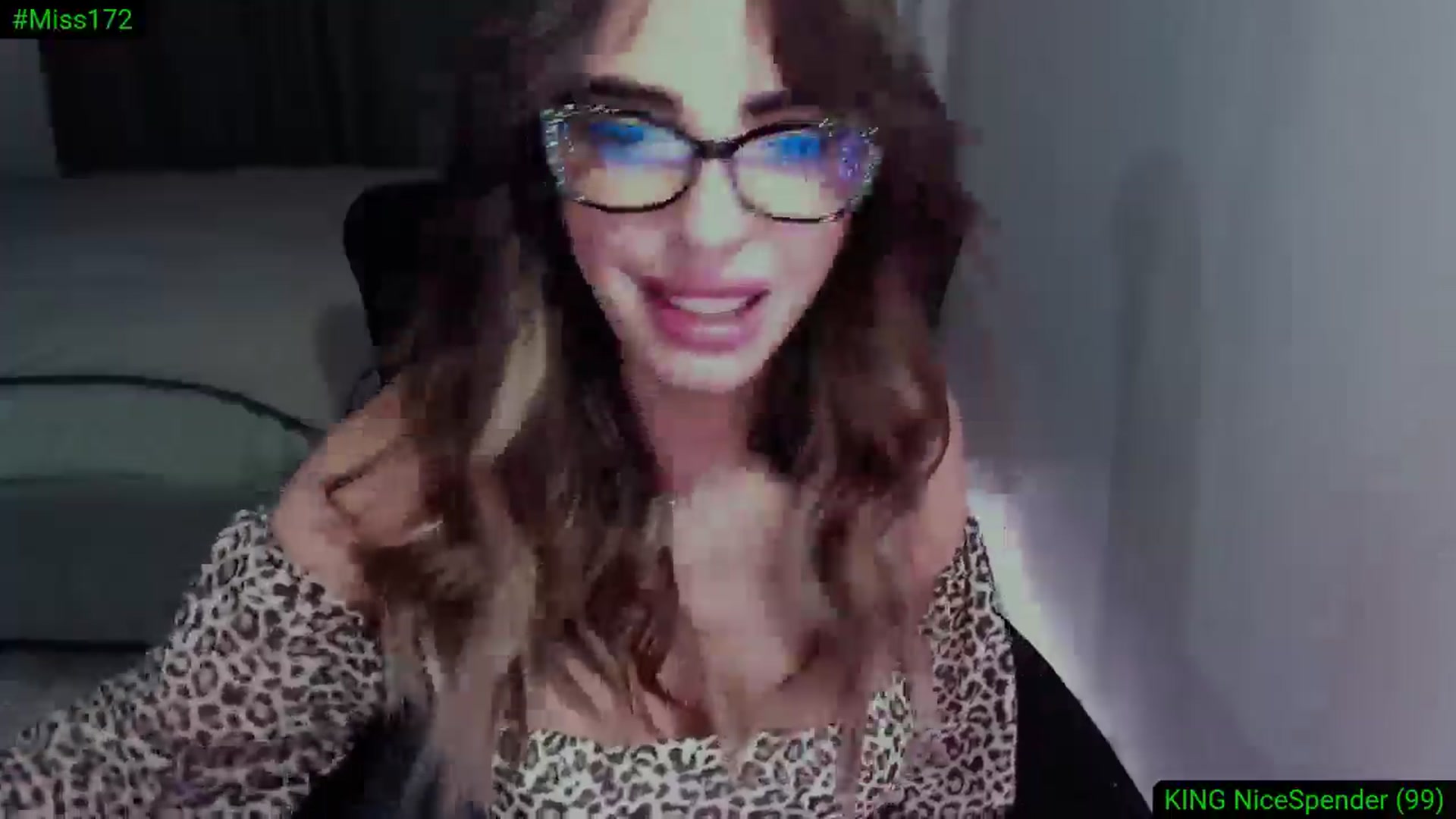Gallery image thumbnail from Diamondblack5's myfreecams stream on, 05/22/2025, 24:26 image 5 of 20