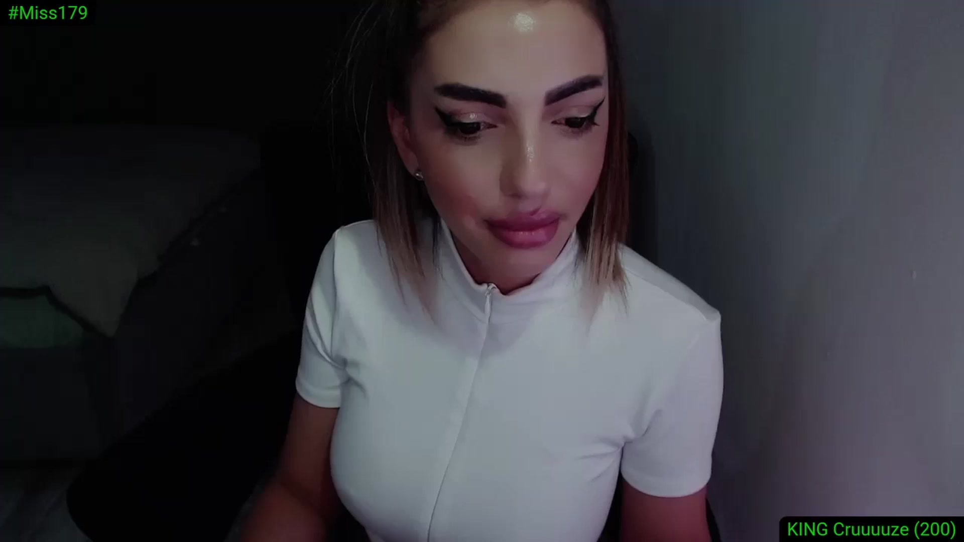 Gallery image thumbnail from Diamondblack5's myfreecams stream on, 05/25/2025, 24:49 image 14 of 20